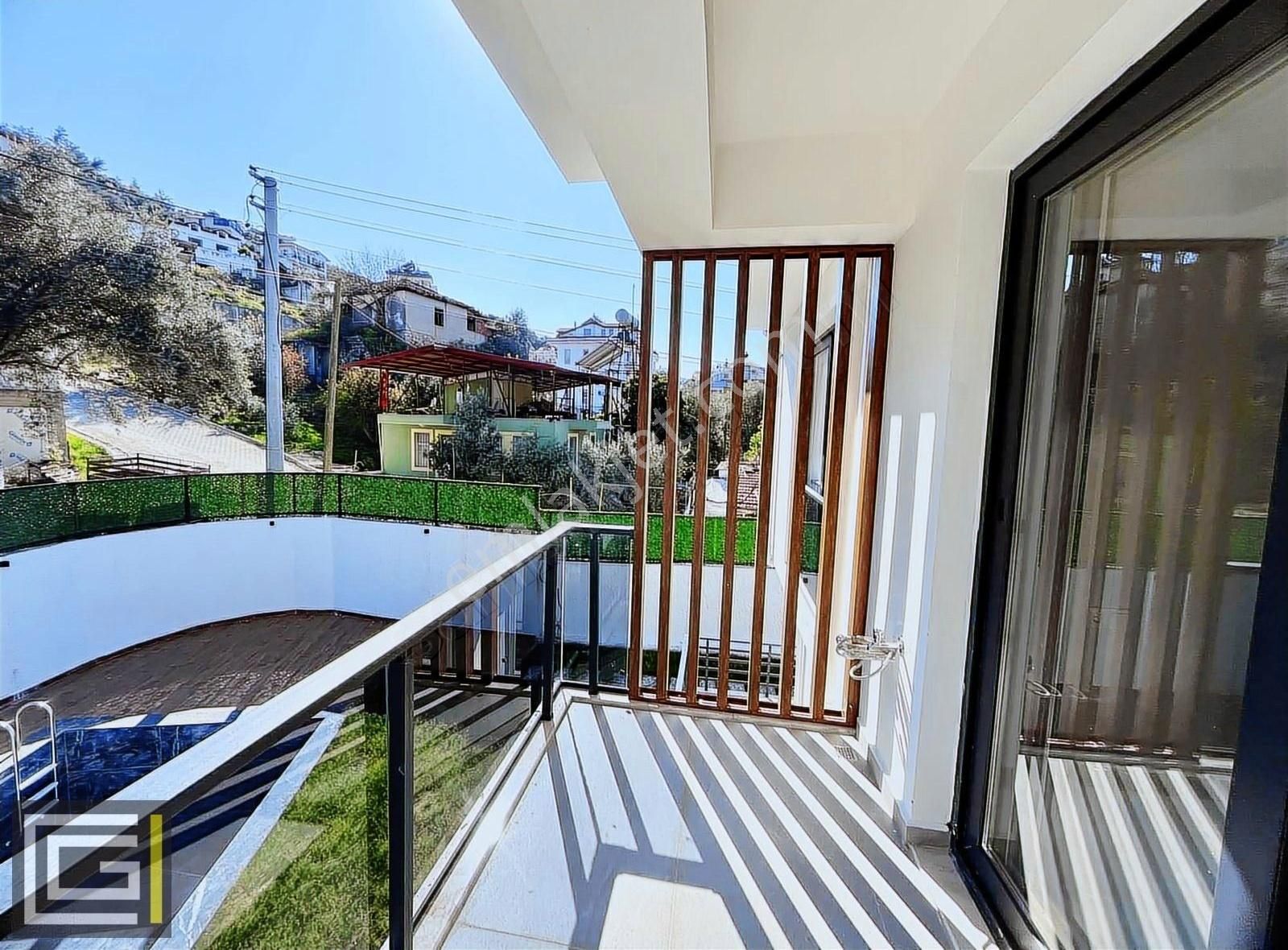 Doğa İle İç İçe Havuzlu Yeni Yapı Uzun Dönem Kiralık Ara Kat!