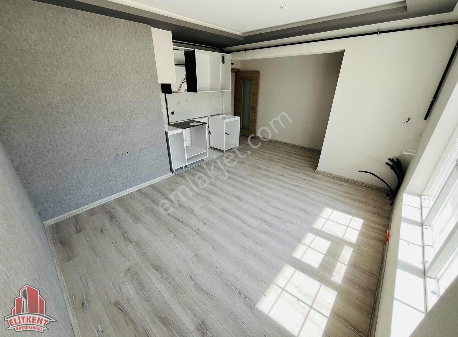 Elitkent'den Uygun Fiyat 2+1 Sıfır Önü Açık Kombi Petekli Daire