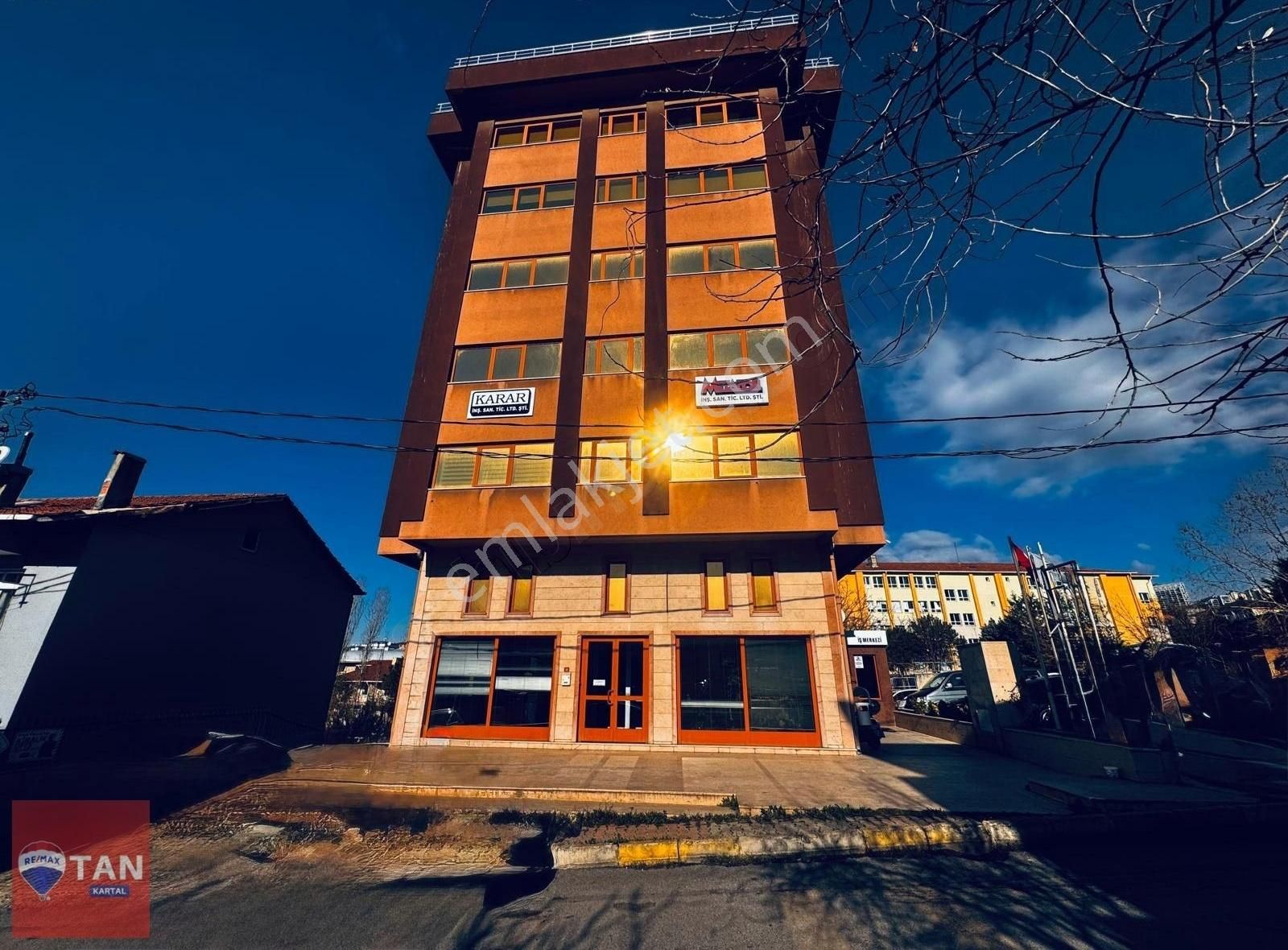 Kiralık Depo Huzurevi Metro Yakın 455 M2