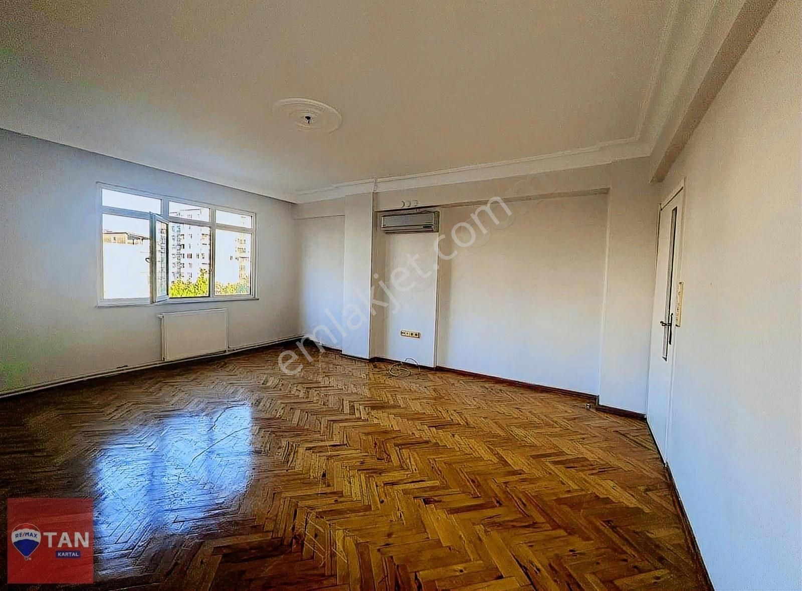 Pendik Bahçelievler Mah. 3+1 Ferah Kiralık Daire