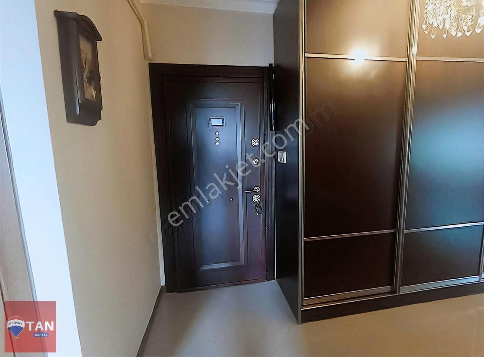 Kartal Kızılay Bulvarı Satılık 3+1 Satılık Lüks Daire