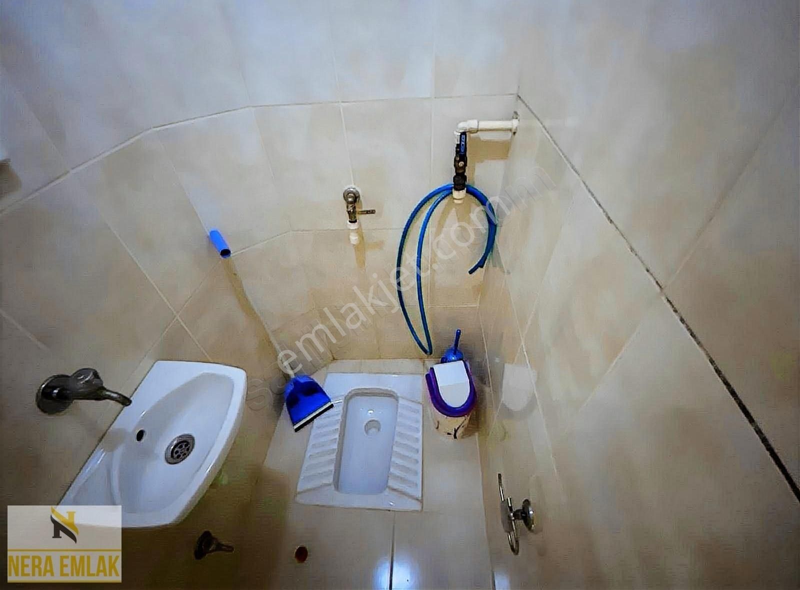 Nera Emlak'tan Cadde Paraleli Full Eşyalı Kiralık Daire