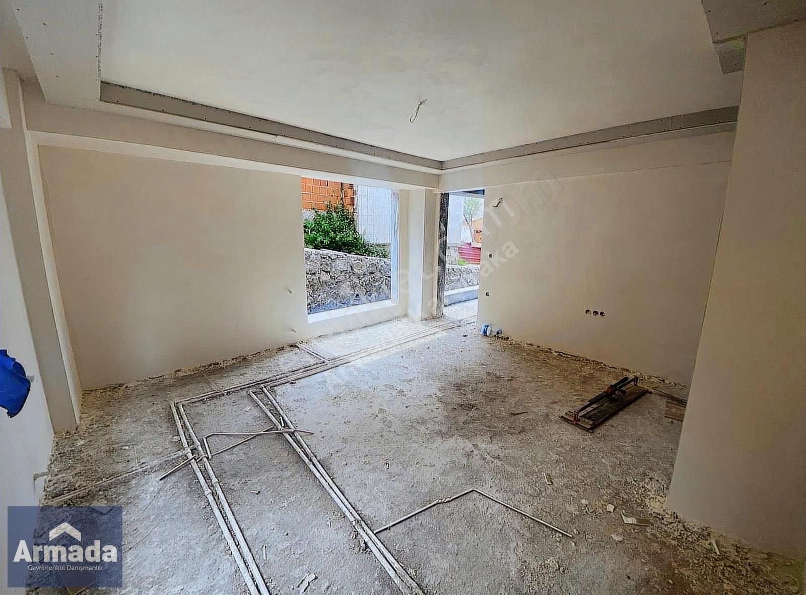 Dikili De Sıfır Bina Giriş Katı 2+1 Satılık Daire