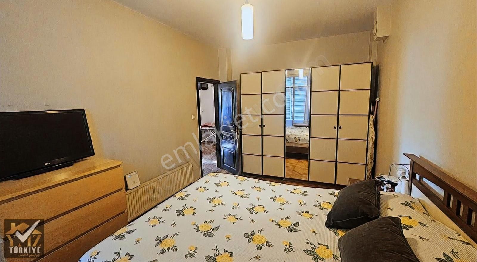 Florya Da Konut Ve İsyerine Kiralık Triplex