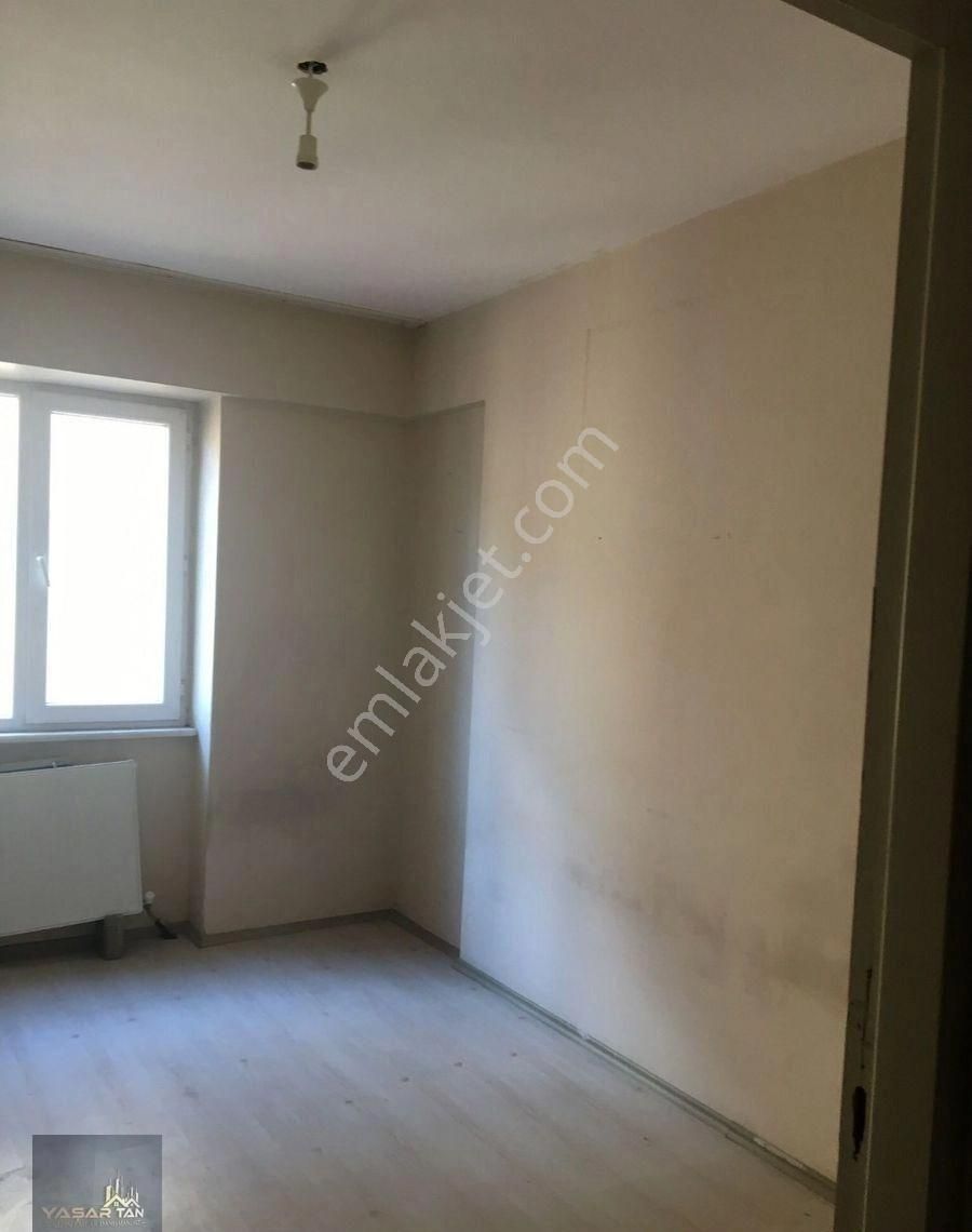 Karabük 100.yıl Nurmar Market Üstünde Kiralık 3+1 Daire