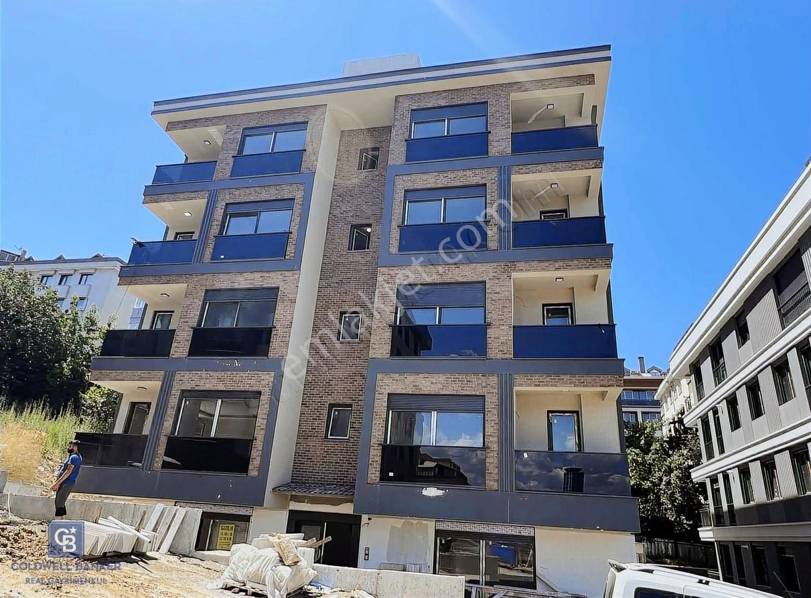Acıbadem Barış Sokak'ta Sıfır Binada 3+1 Daire
