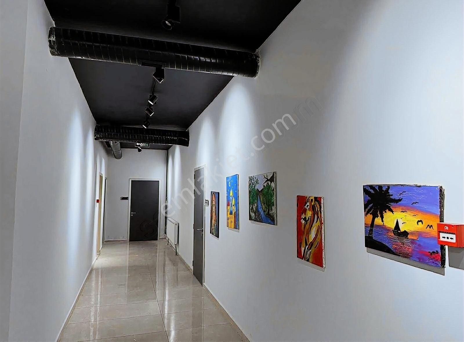 Fsm Bulvarına 2 Dk Mesafede Satılık / Kiralık Komple Bina - Görsel 4