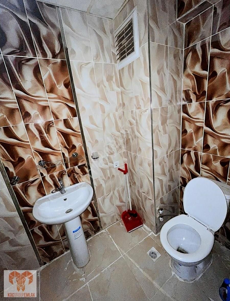 Şehir Merkezinde 2+0 Güney Cephe Manzaralı Eşyalı Daire