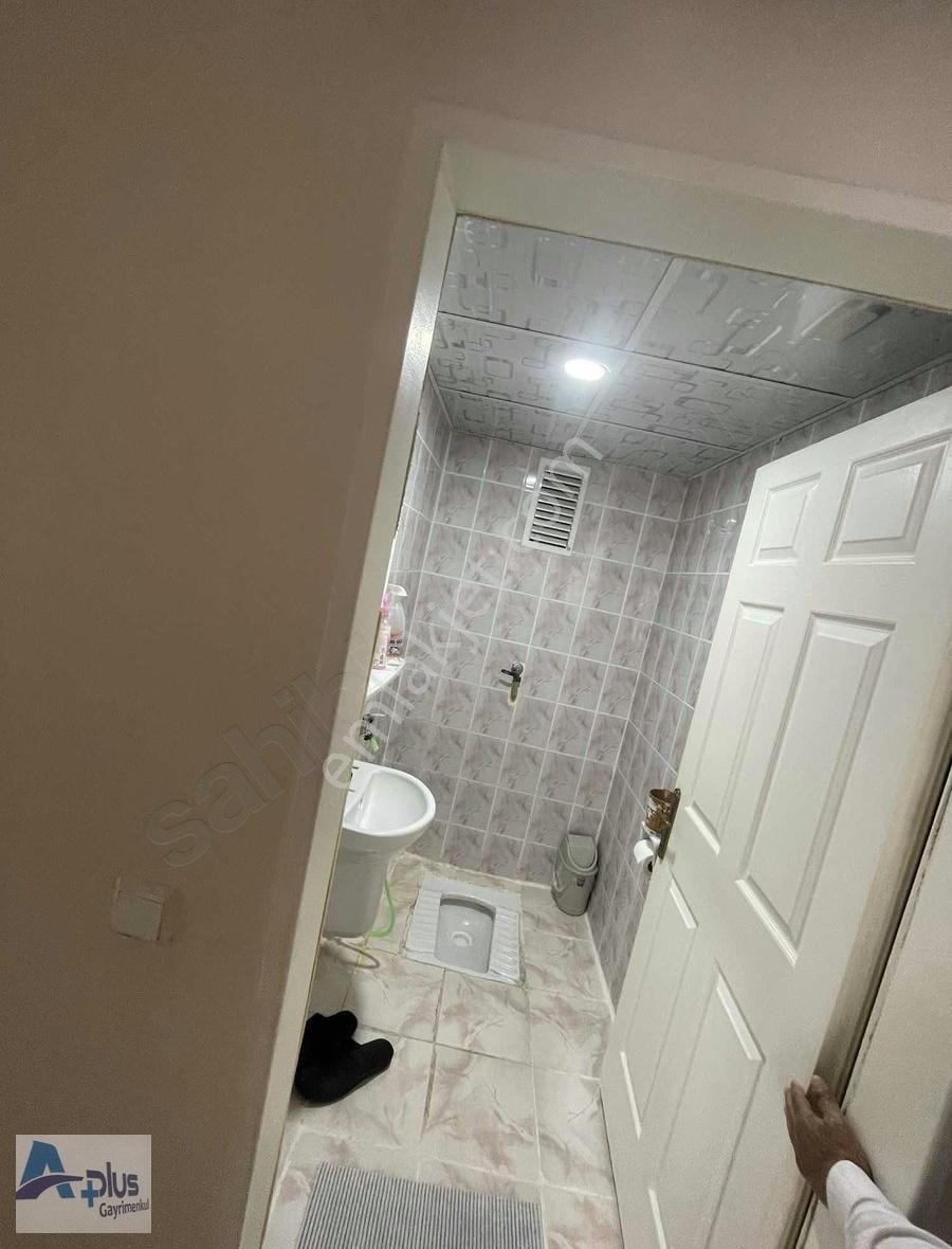 Toki Bezirganbahçe'de Tadilatlı 2+1 Satılık Daire