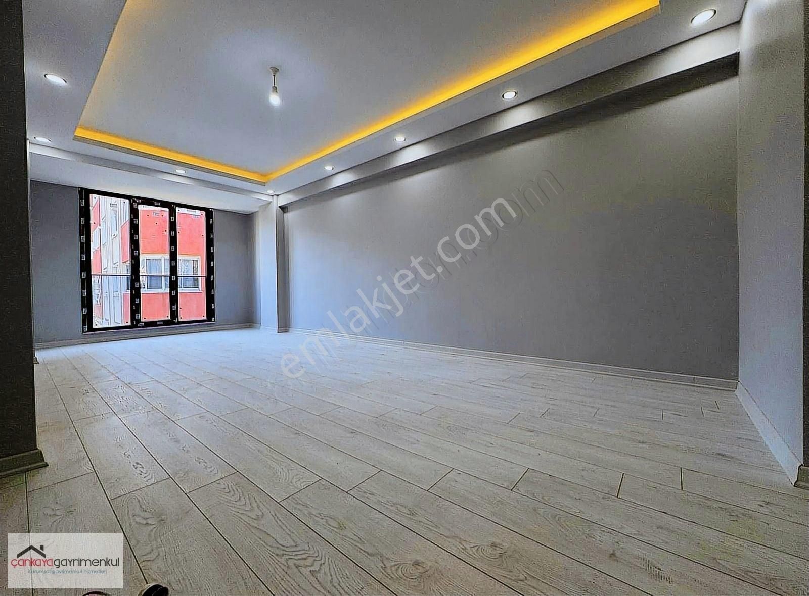 İnönü'de Ultra Kullanışlı Çatısı Yüksek Sıfır Dubleks Daire!!