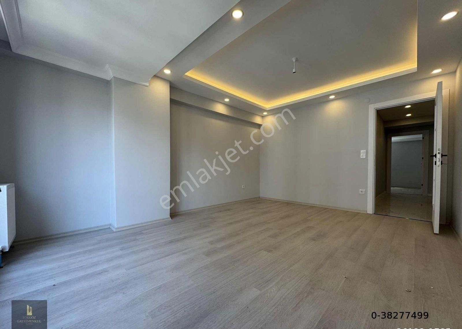 Tokgöz'den Çamlık Caddesi Yakını Sıfır 4.kat Arakat 2+1 Daire