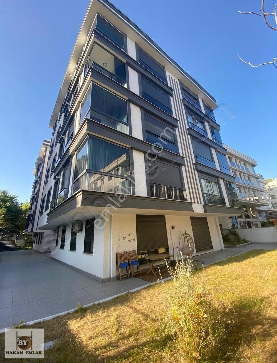 Kod 869- Bahçelievlerde Satılık 3.kat Yeni Daire - Görsel 14