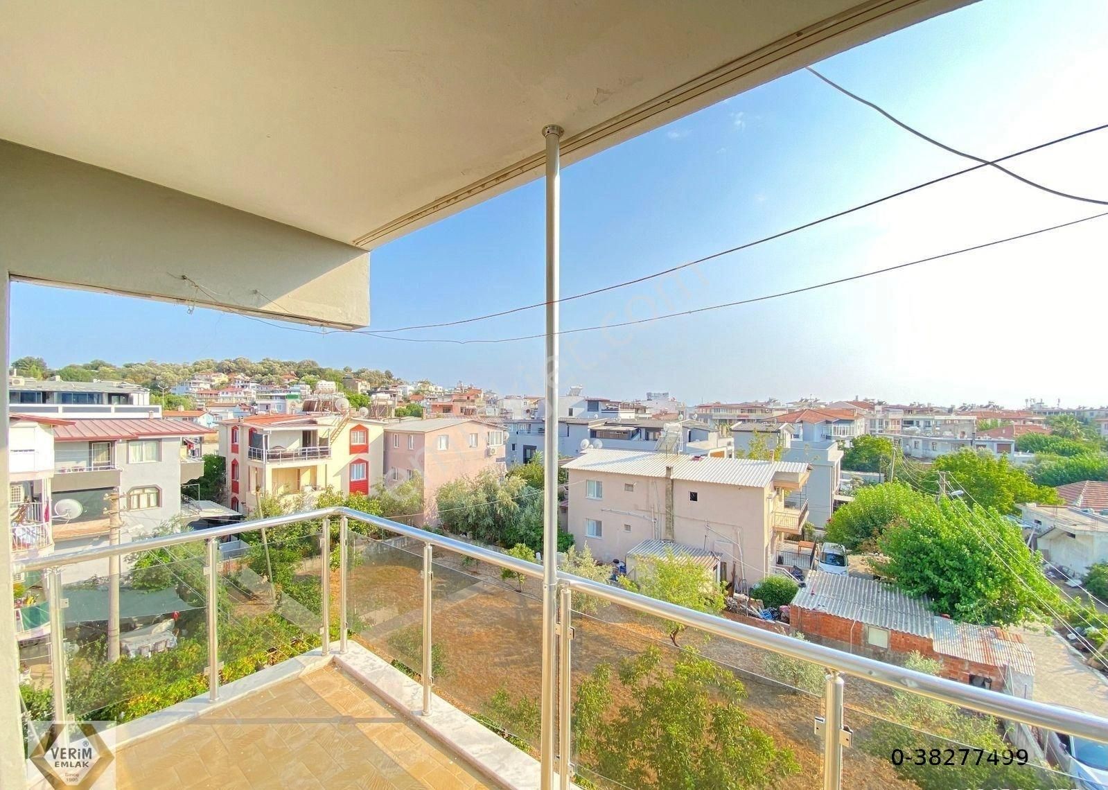 Seferihisar Ürkmez De Çarşı Merkezinde Denize 350mt Satılık 3+1 Daire