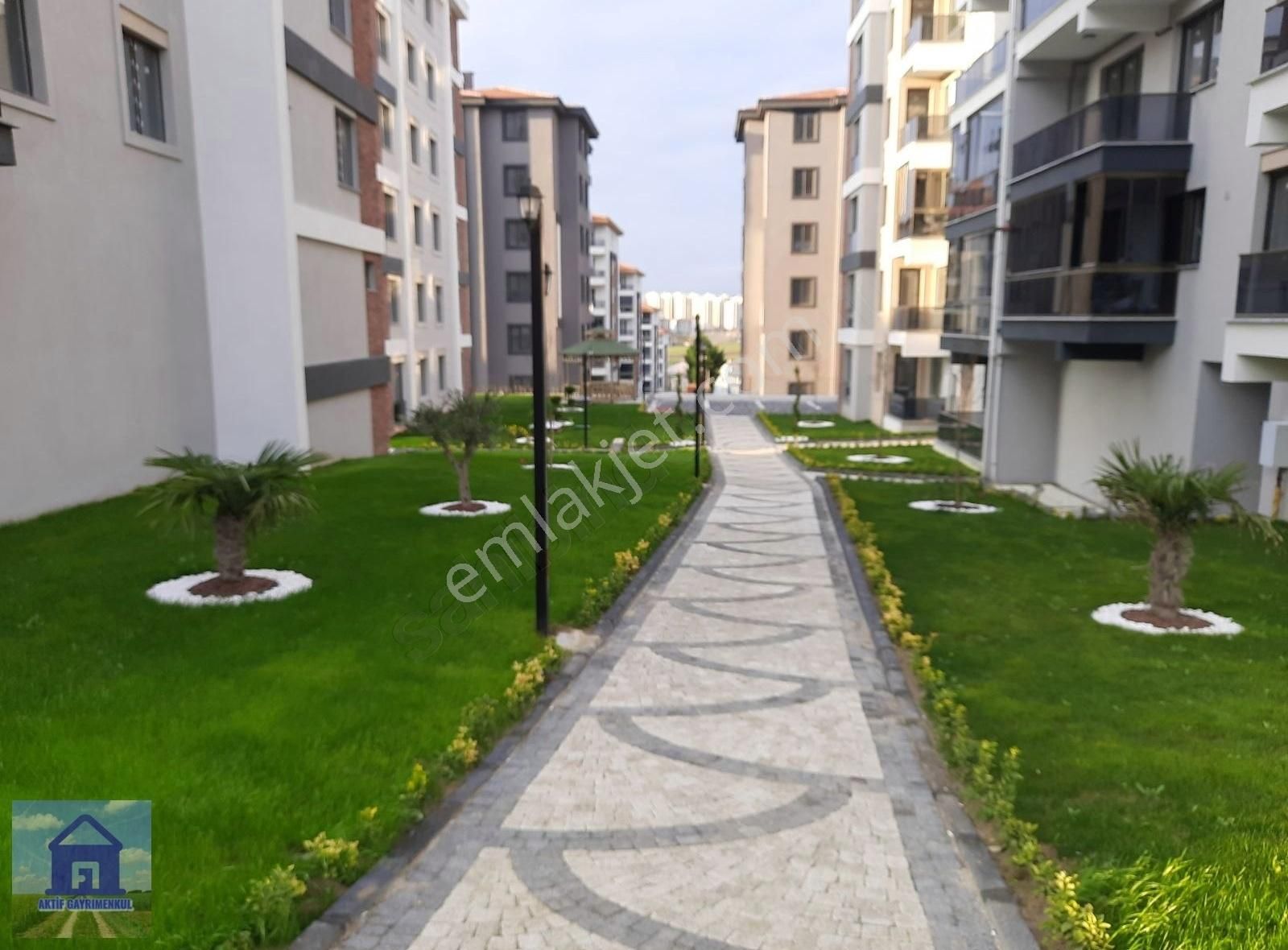 Silivri Yenimahallede Satılık 3+1 Sıfır Daire -aktif Gayrimenkul