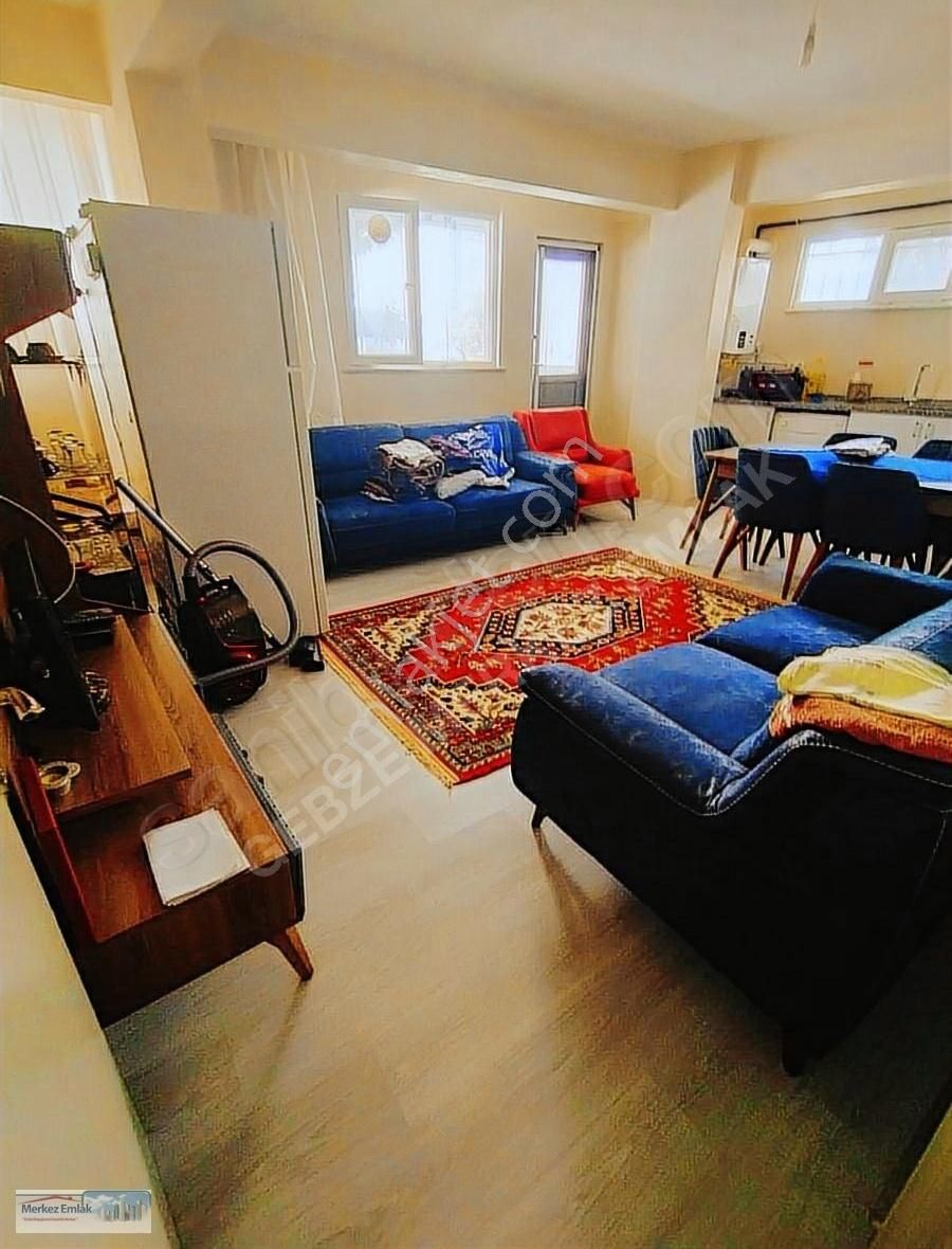 Merkez Emlak Armağan'dan 2+1 İskanlı Giriş Kat Daire - Görsel 9