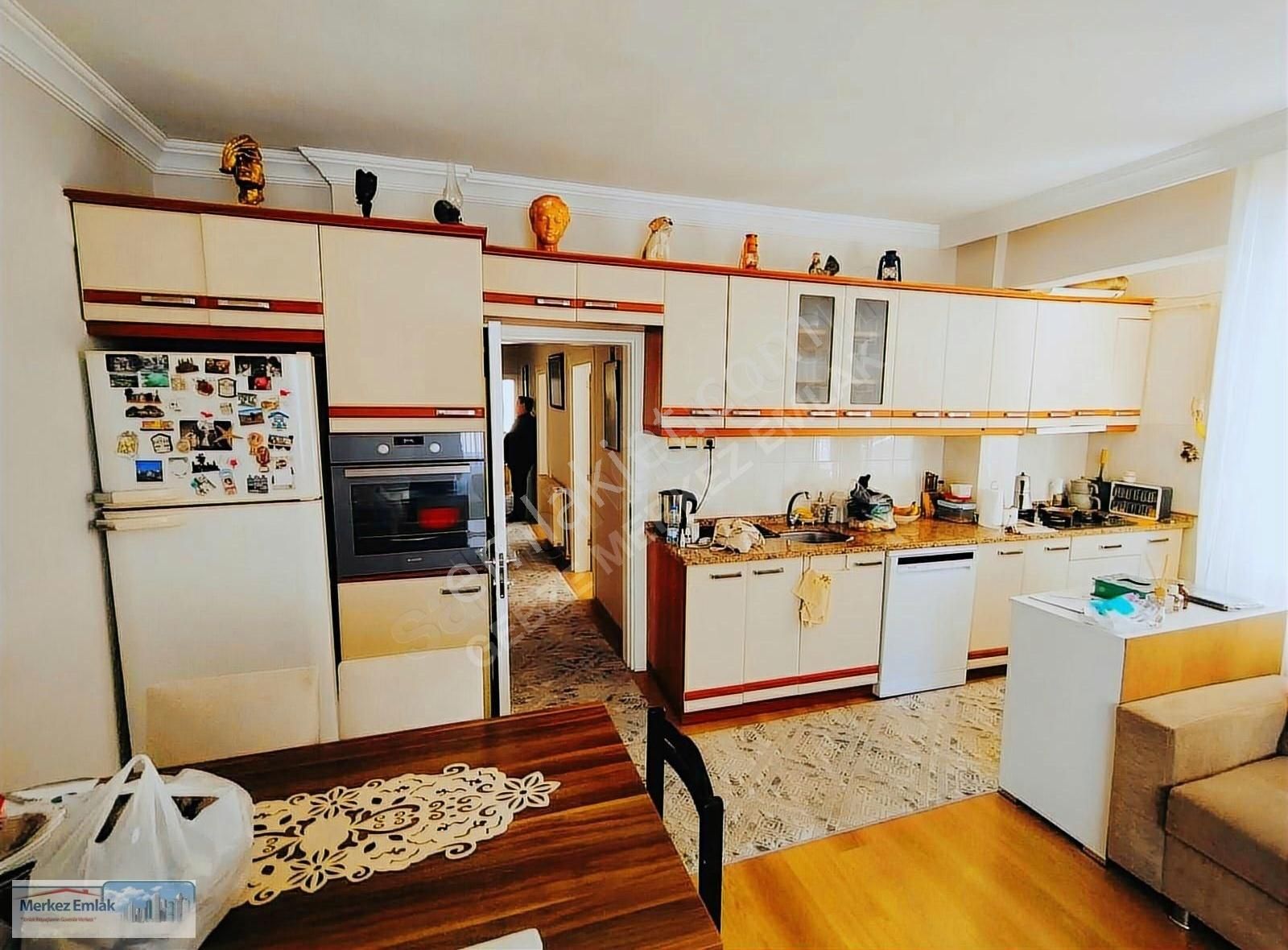 Merkez Emlâk Armağan'dan 3+1 2 Kat Amerikan Mutfaklı Daire - Görsel 13