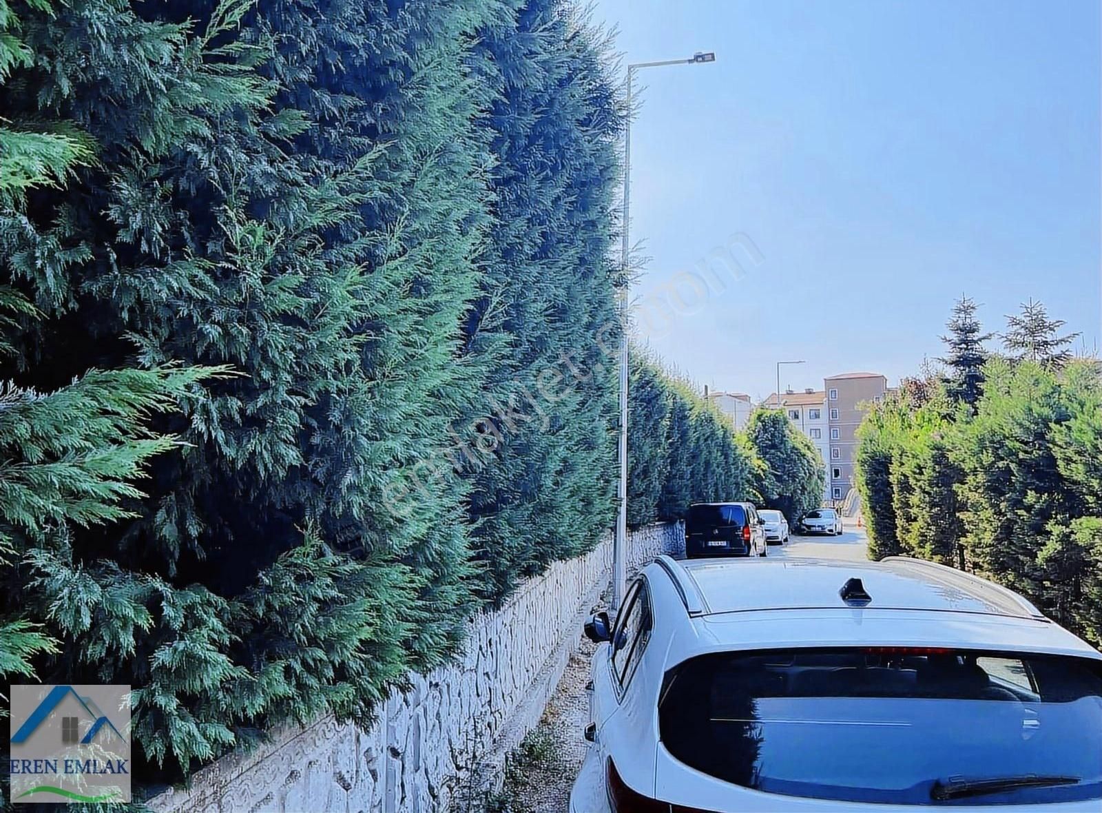 Sapanca Gazipaşa'da 2+1 Eşyalı Yüksek Giriş Kiralık Daire