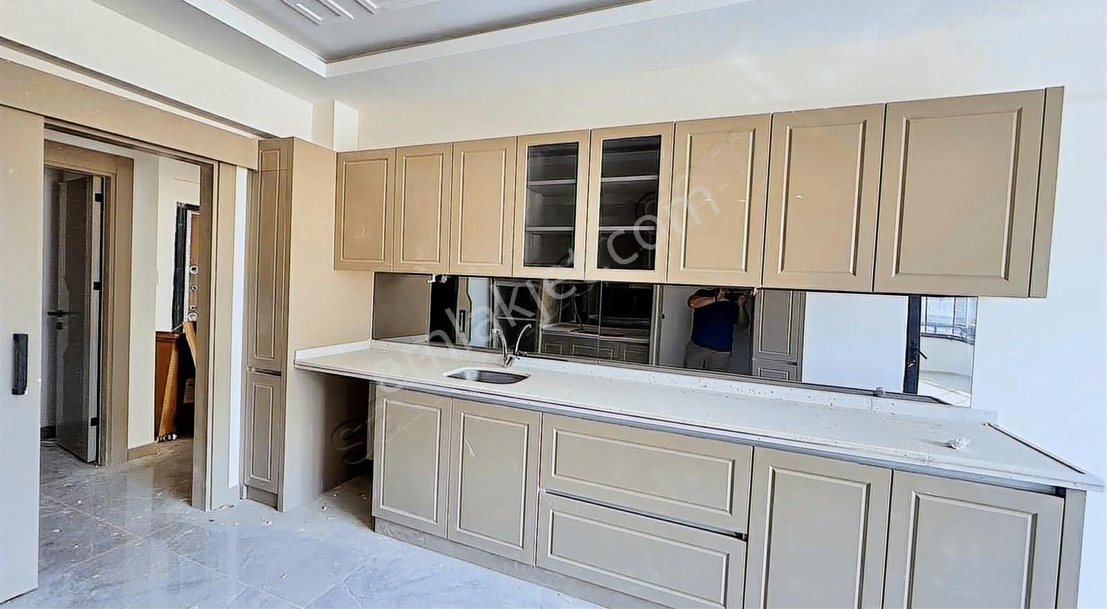 Beymahall Gyo Göktürk'ün İncisi Geniş 3,5+1