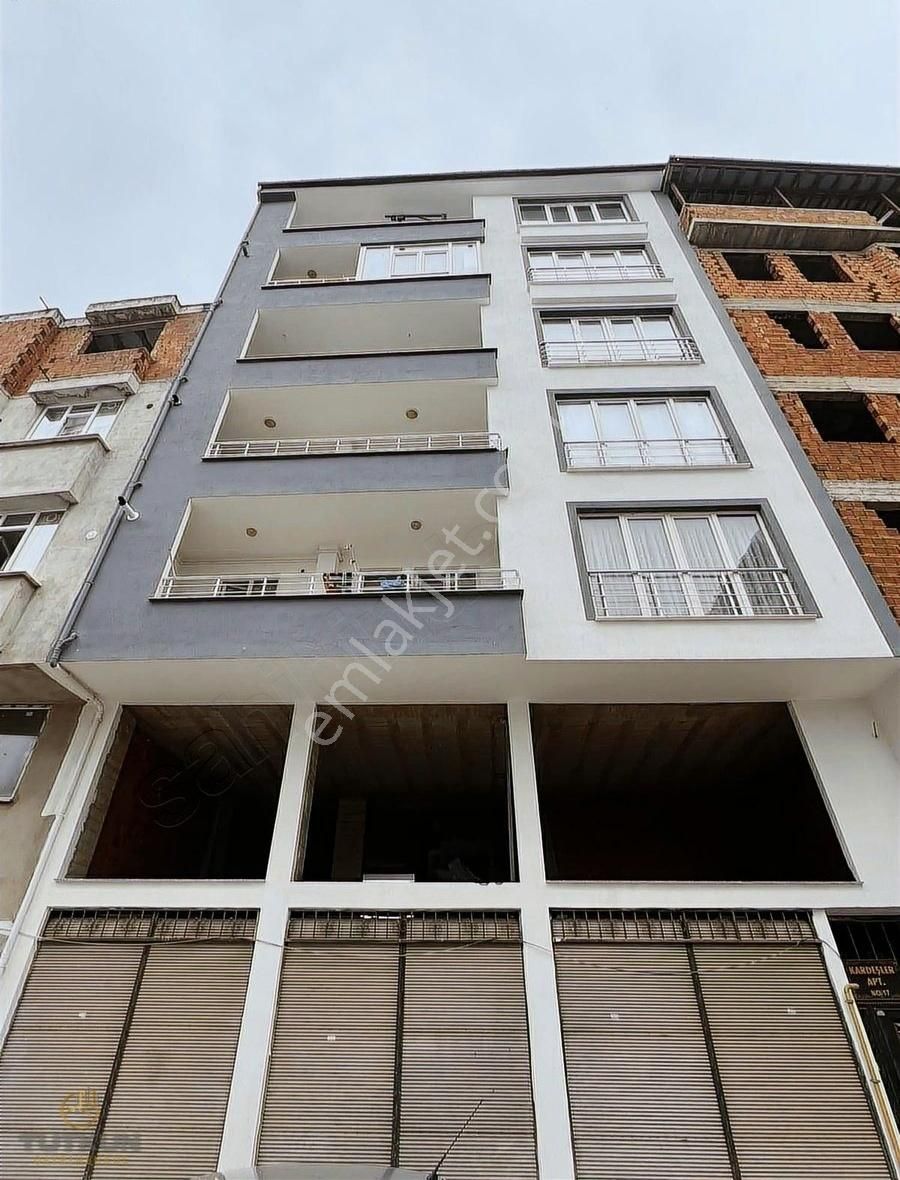 Araklı Merkez De Satılık 170 M2 Doğalgazlı Daire