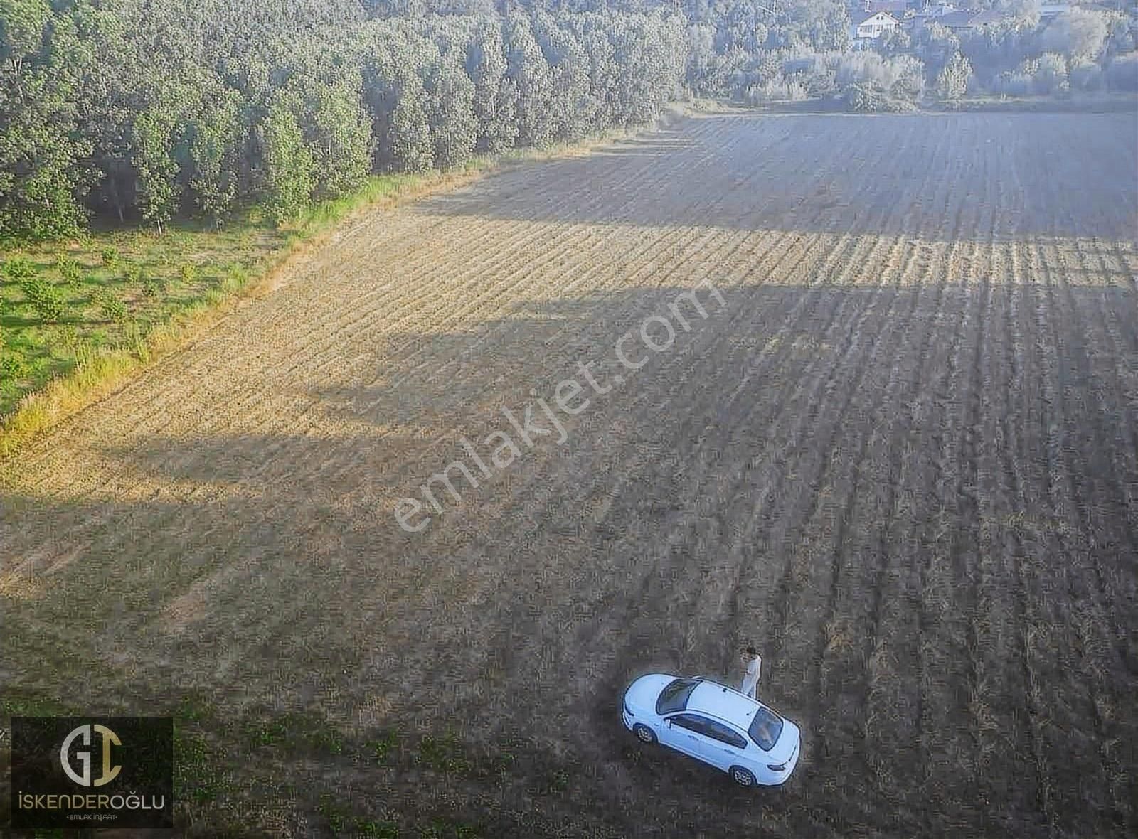 Nazımbey'de 2.232 M2 "resmi Yola Cepheli" Satılık Müstakil Tarla