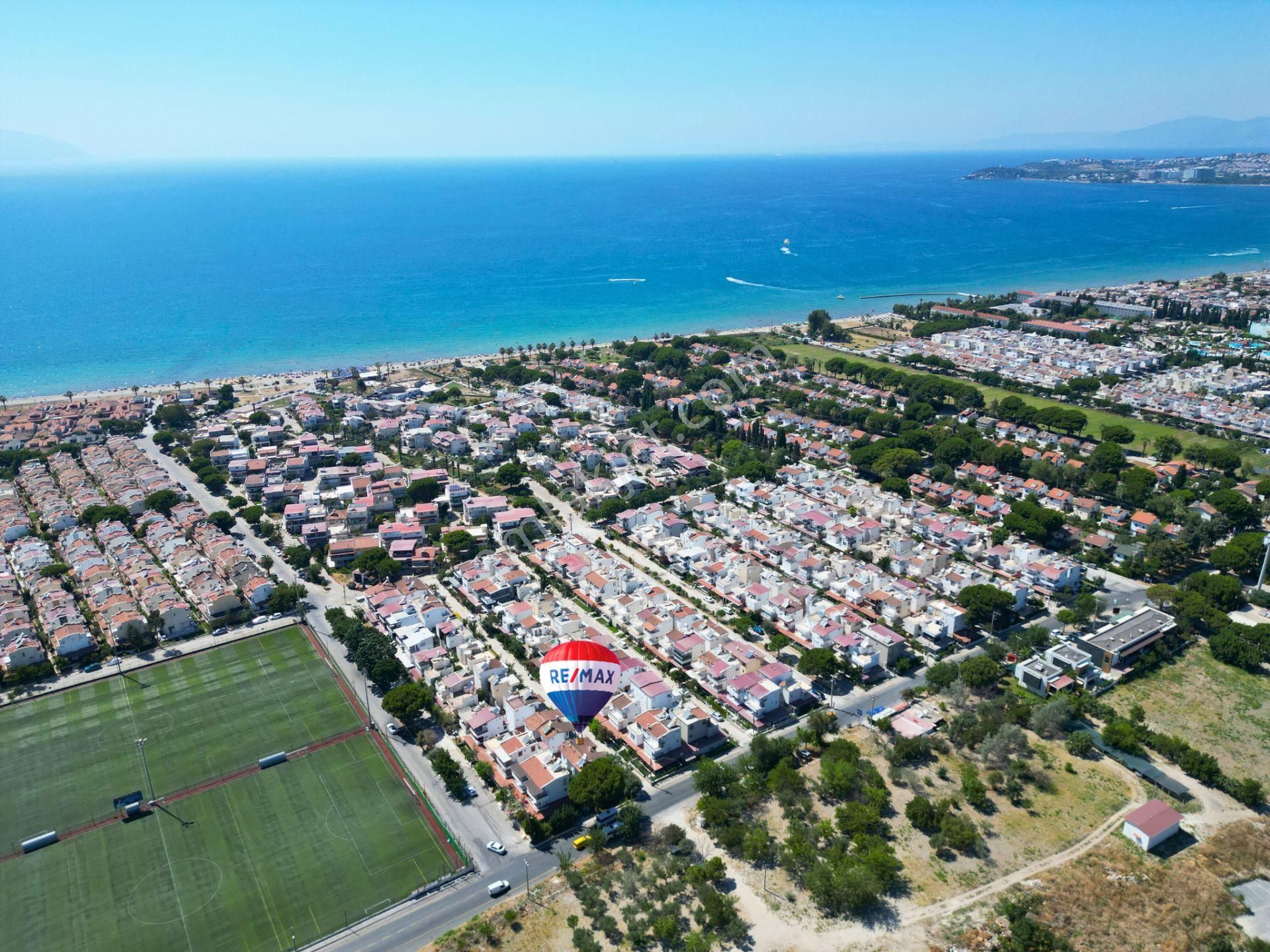 Kuşadası Karaova Mevkii Kuşar Sitesi Bakımlı Yazlık Satışta...
