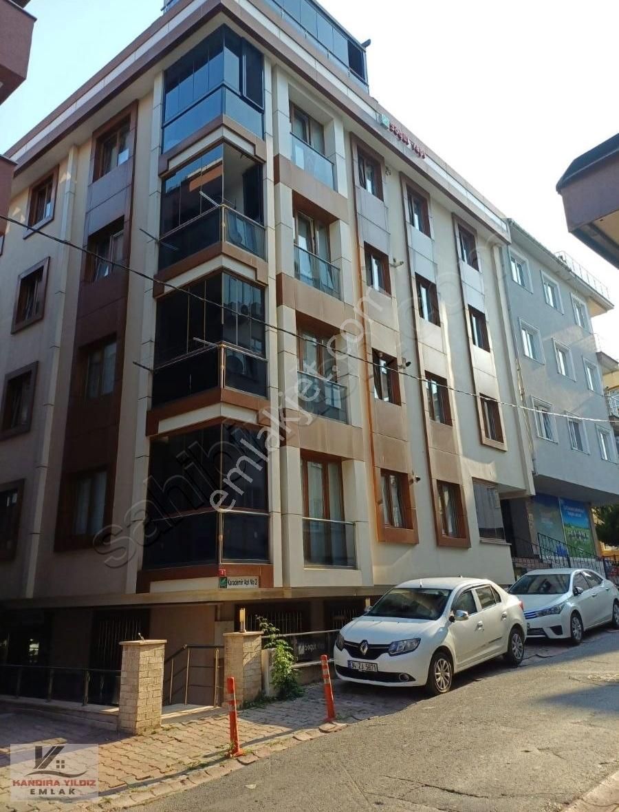 Namık Kemalde 4 + 2 Asansörlü 160 M2 Satılık Dublex Daire