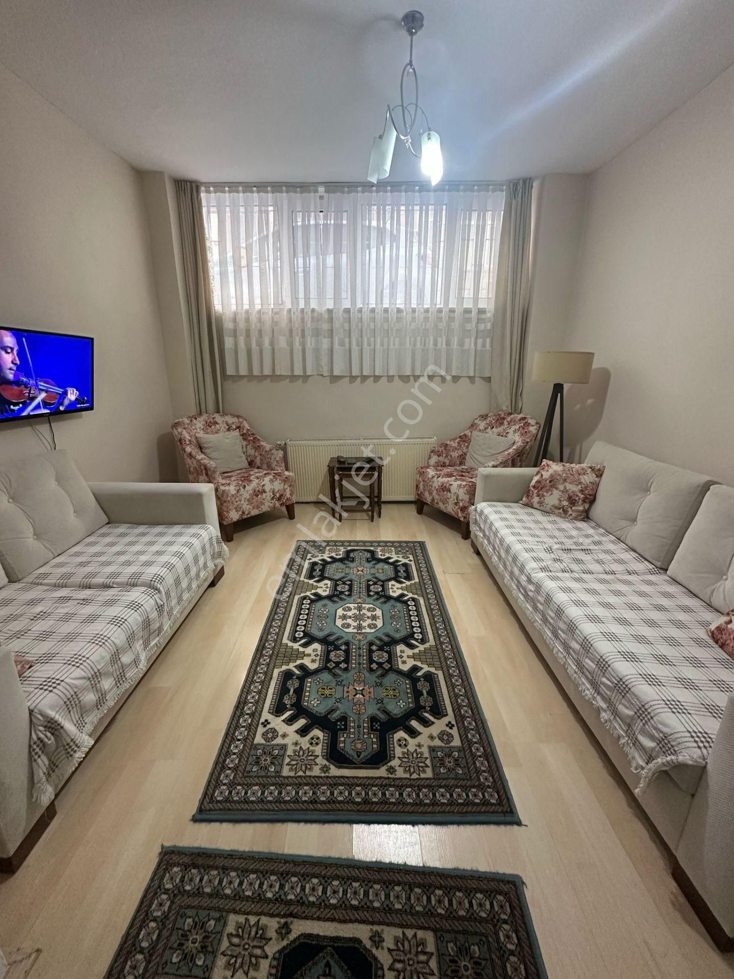 Bakırköy, Merkezi Konumda 2+1 Ful Eşyalı Kiralık