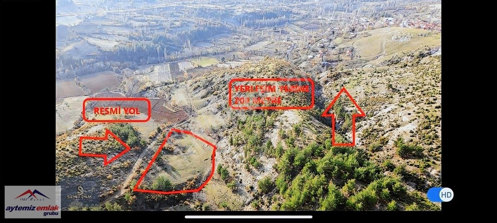 Sındırgı Emendere Mahallesinde Yatırımlık Köy Yanı 4488m2 Arazi