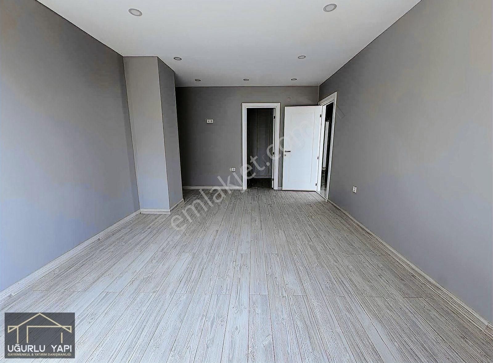 Uğurlu'dan Büyükçekmece'de Lüks Deniz Manzaralı ** 3+1 Daire ** - Görsel 14