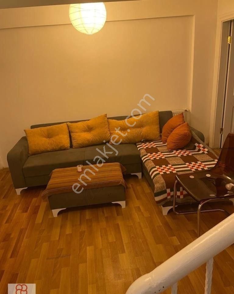 450.cadde De Yapılı Eksiksiz Mobleli 3+1 Tersdubleks