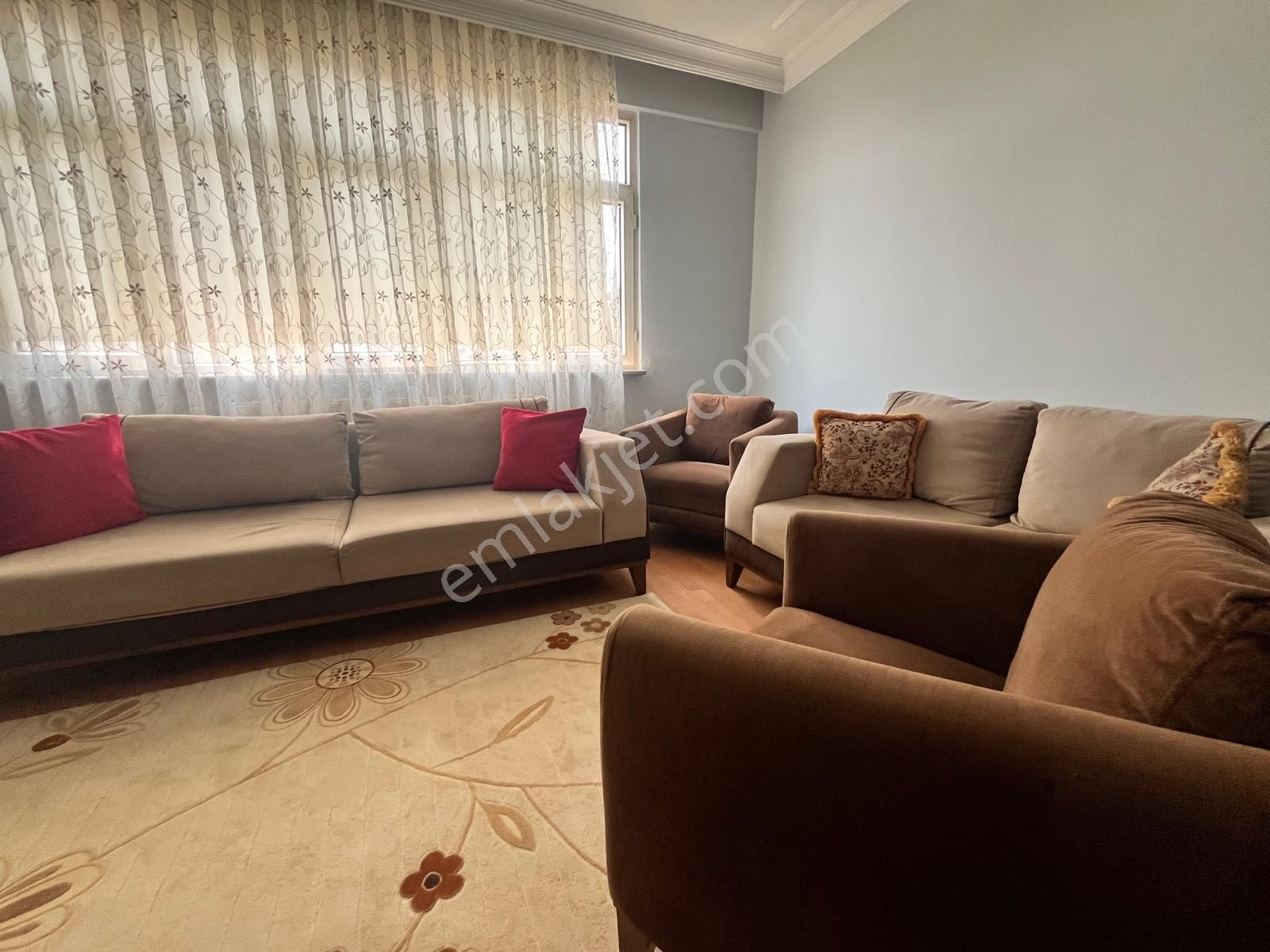 Fatih Hırka-i Şerif Camiine 100 Metre Öğrenci Dostu Fiyat, Yurt Konforunda Full Eşyalı 2+1. - Görsel 10