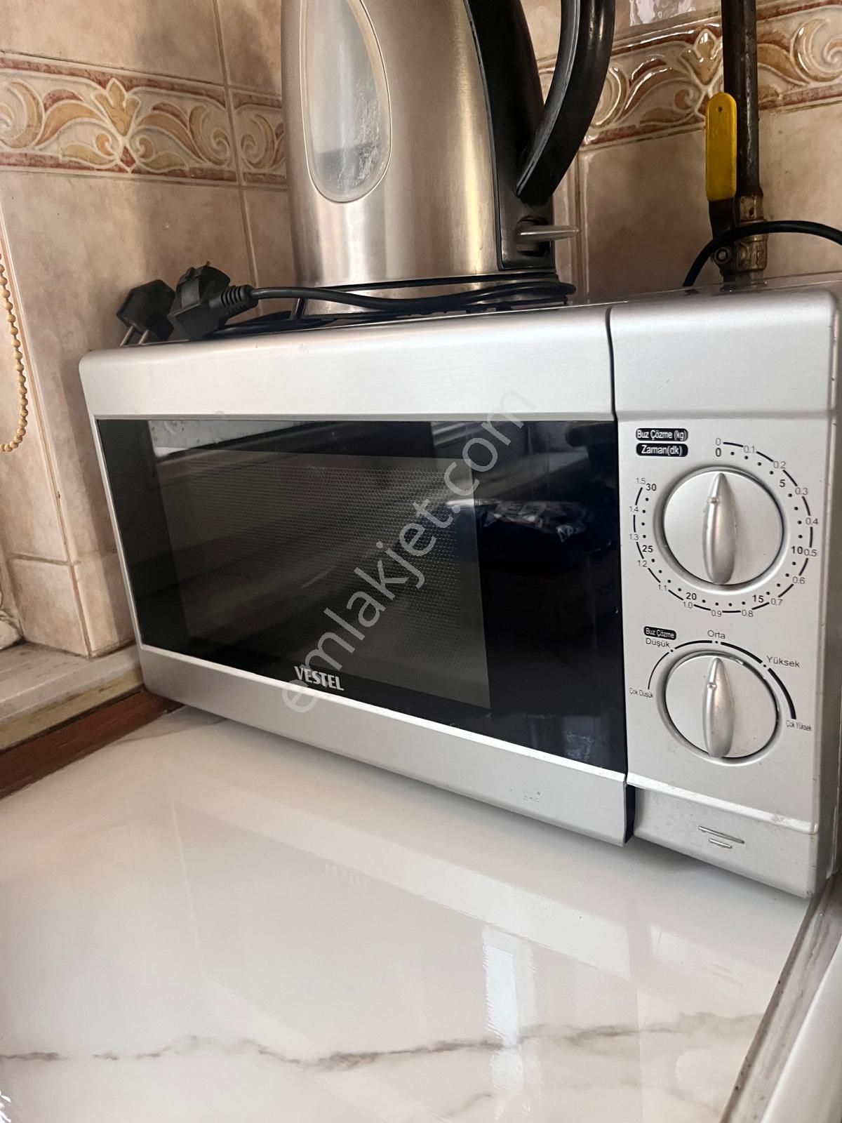 Fatih Hırka-i Şerif Camiine 100 Metre Öğrenci Dostu Fiyat, Yurt Konforunda Full Eşyalı 2+1. - Görsel 15