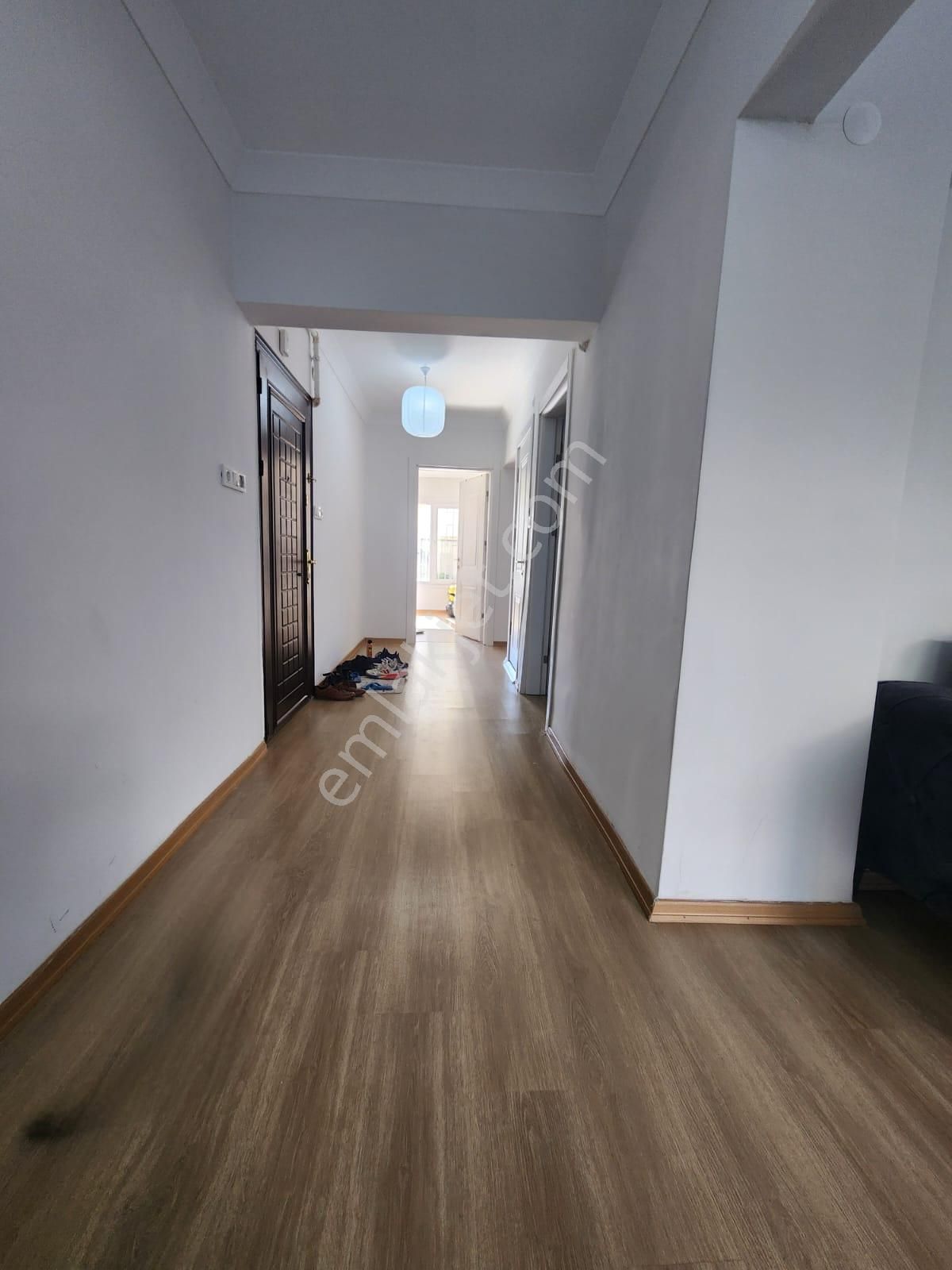 Yalova Merkez Bahçelievler Mahallesi Satılık (2+1) Daire - Görsel 7
