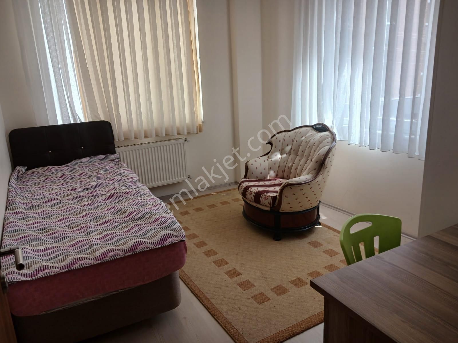 Eskişehir Mustafa Kemal Paşa Mah. Çarıya Yakın Kiralık 1+1 Eşyalı Daire