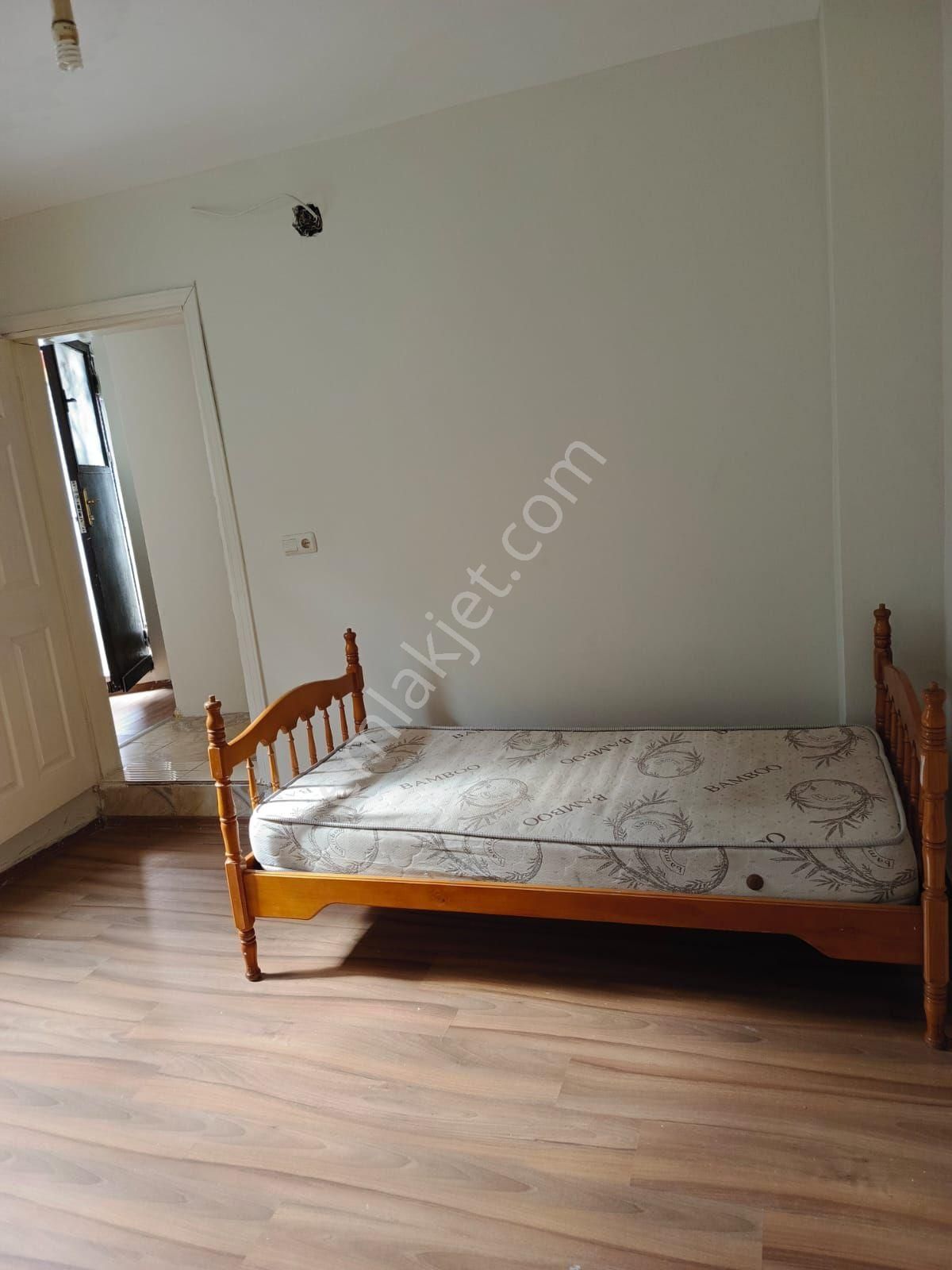 Tek Katli 1+1 Satilik Mustakil Ev - Görsel 8