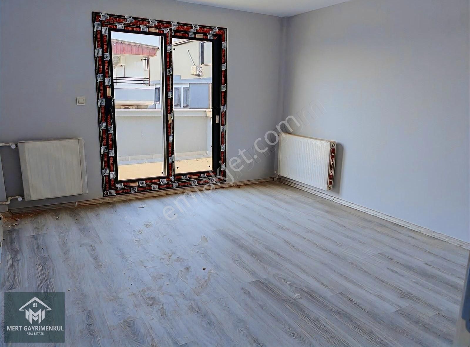 Krediye Uygun Uğurmumcu'da Satılık Lüks Dublex 4+1 Daire - Görsel 4