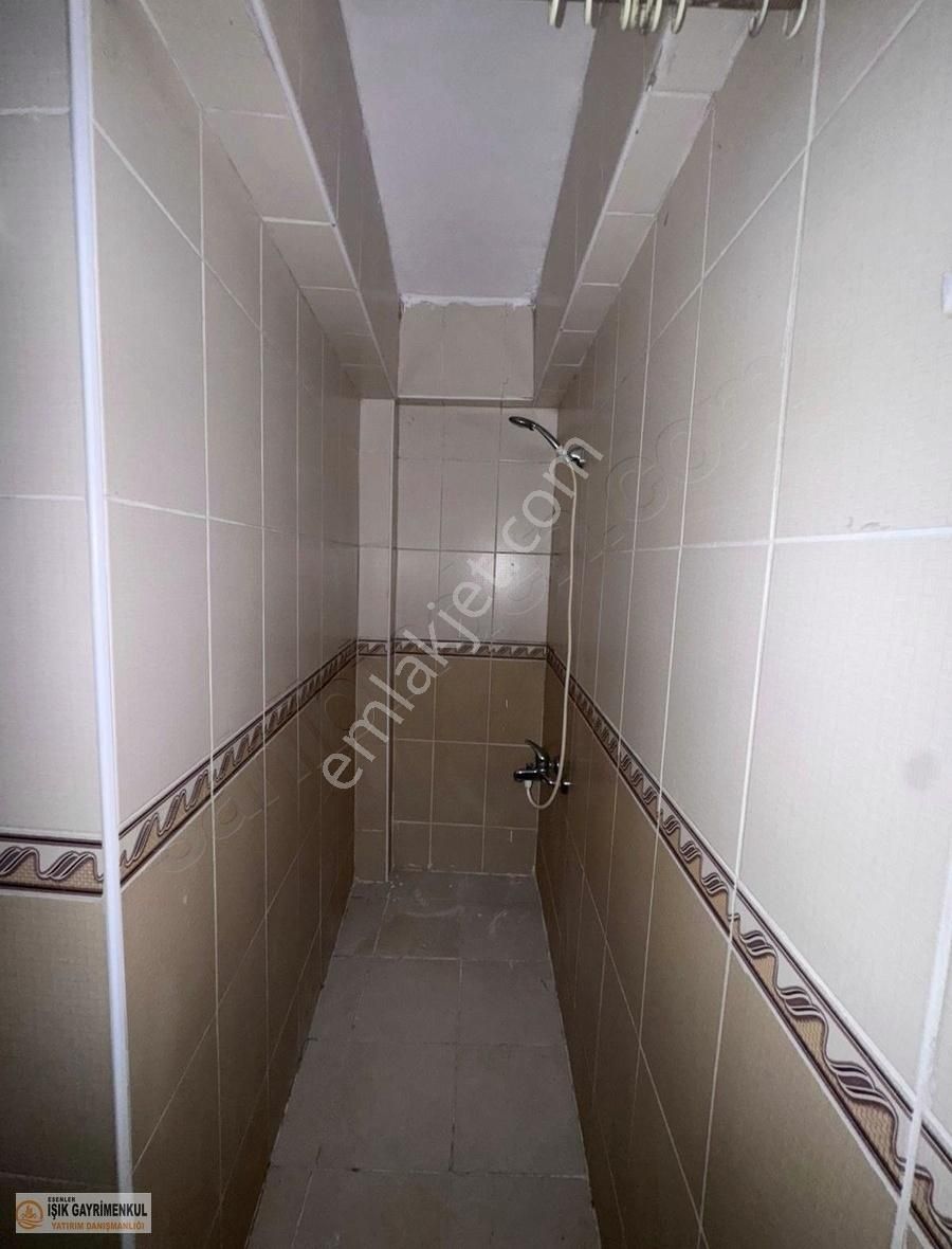 Işık'tan Kiralık 1+1 Daire 2008 Yapım Yürüyüş Yoluna 5 Dk