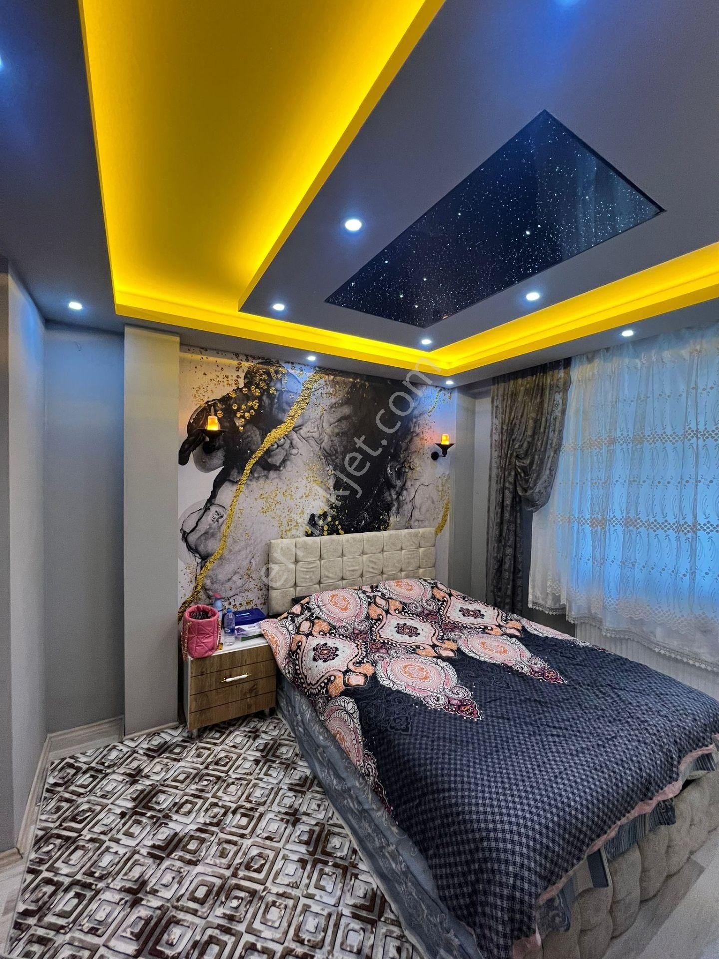 Erenler Sıfır Ayarında Daire 2+1 - Görsel 19