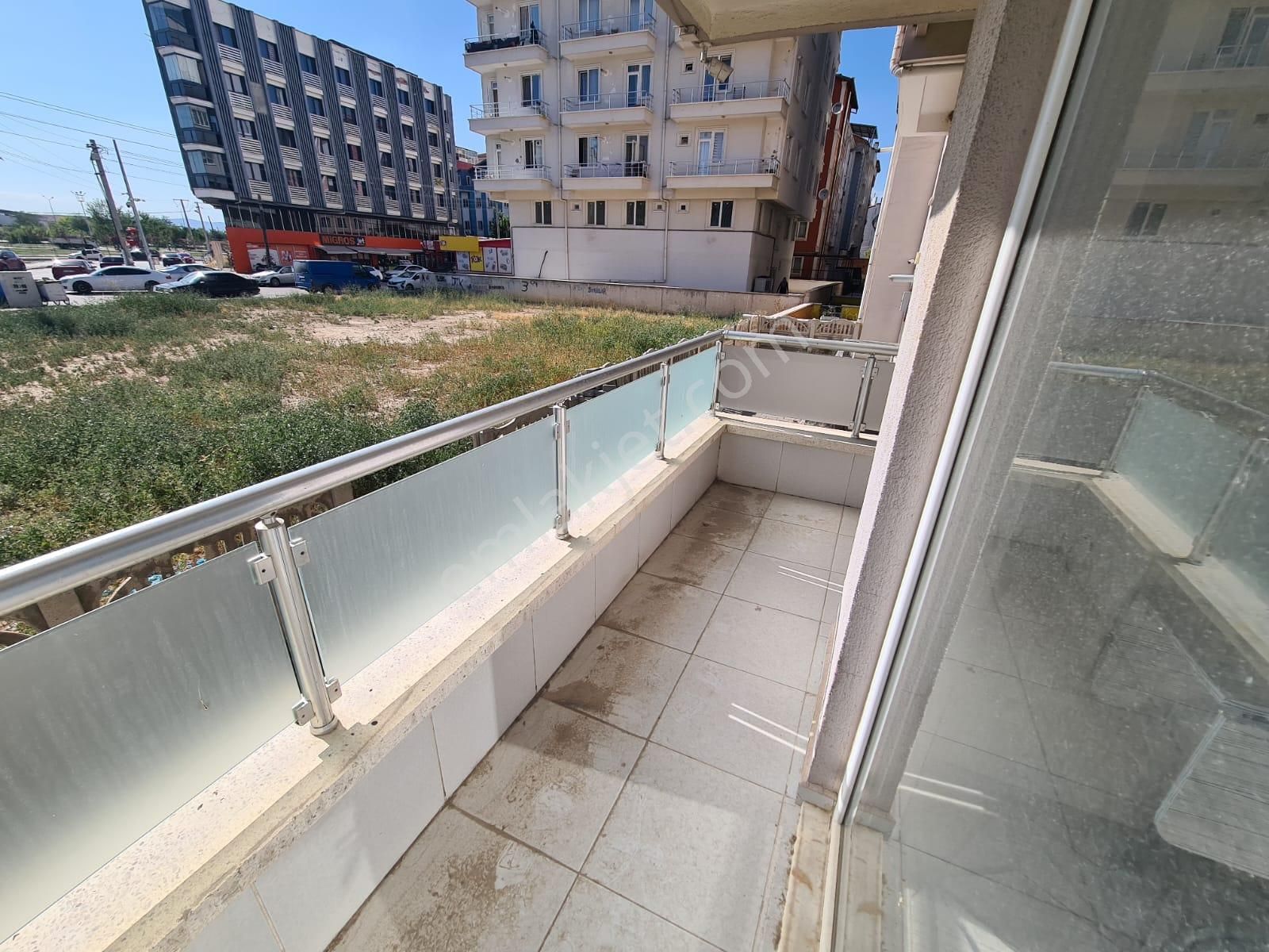 Erenler Sıfır Ayarında Daire 2+1 - Görsel 20