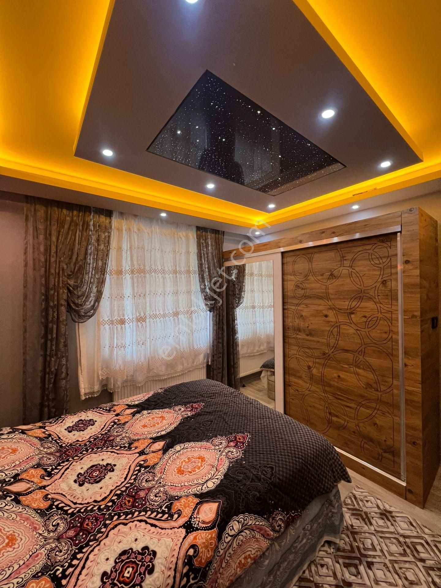 Erenler Sıfır Ayarında Daire 2+1 - Görsel 16