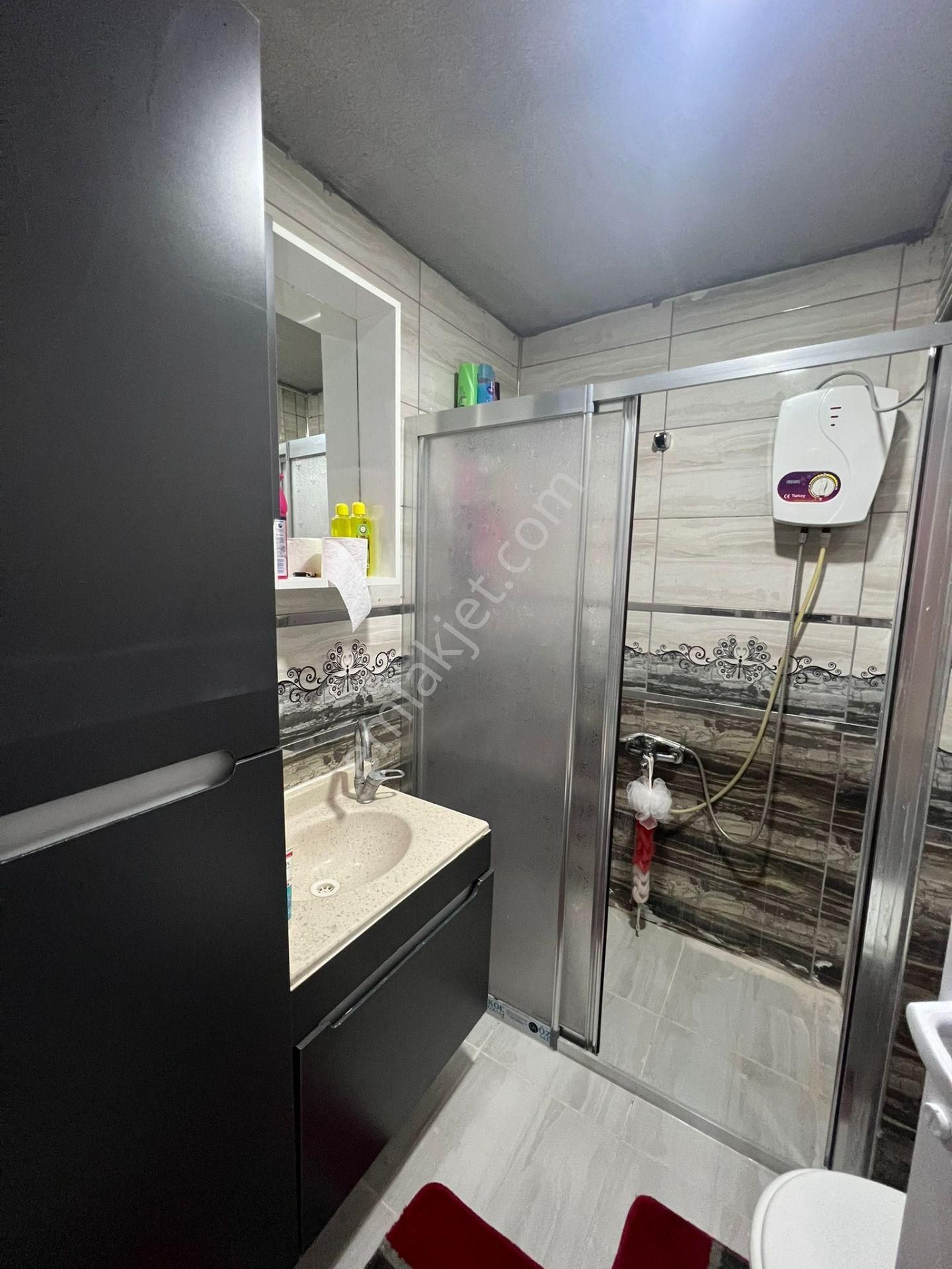 Erenler Sıfır Ayarında Daire 2+1 - Görsel 13