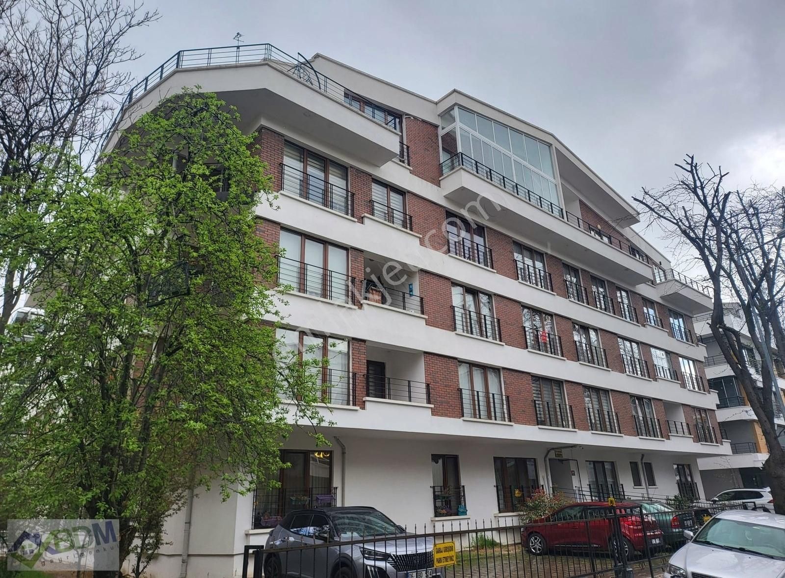 Bdm Den Başkent Hastanesi Yakını 1+0 Mobilyalı 1. Kat Konumlu