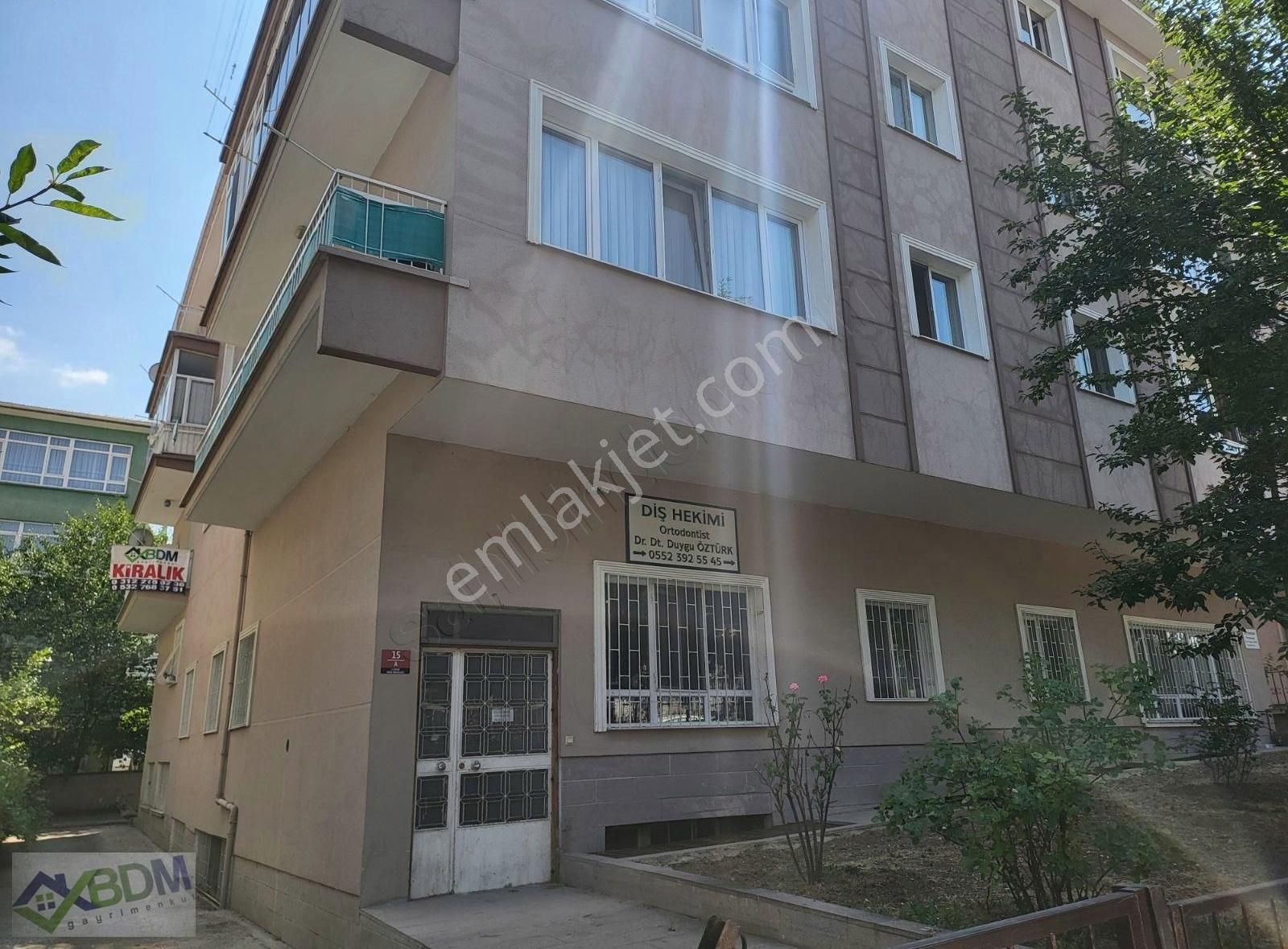 Bdm Den Emek Te Gazi Dişçilik Karşısı 3+1 Eşyalı Katta Daire