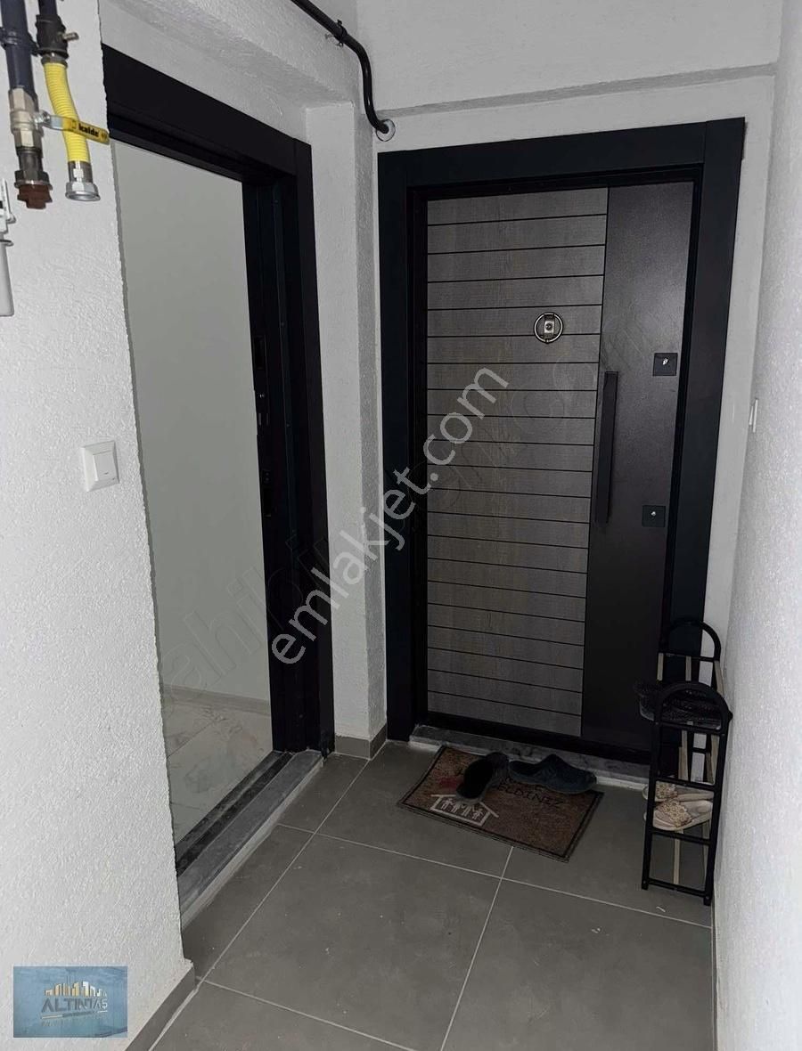 Yenicami Mevkiinde Kiralık Lüks 2 +1'ler