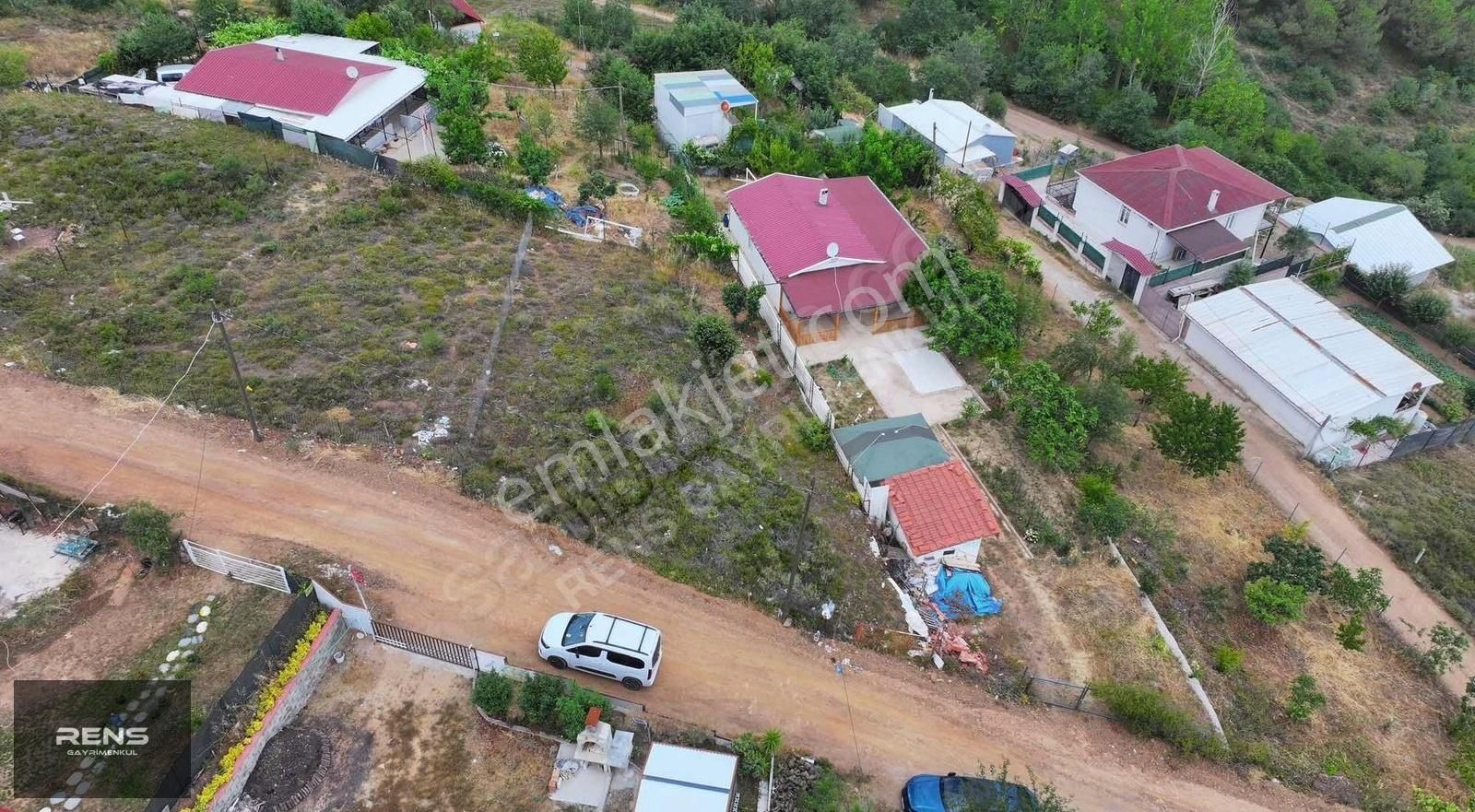 Rens Gayrimenkulden Cumaköyde İmarlı Yeri Çevrili İmarlı Arsa