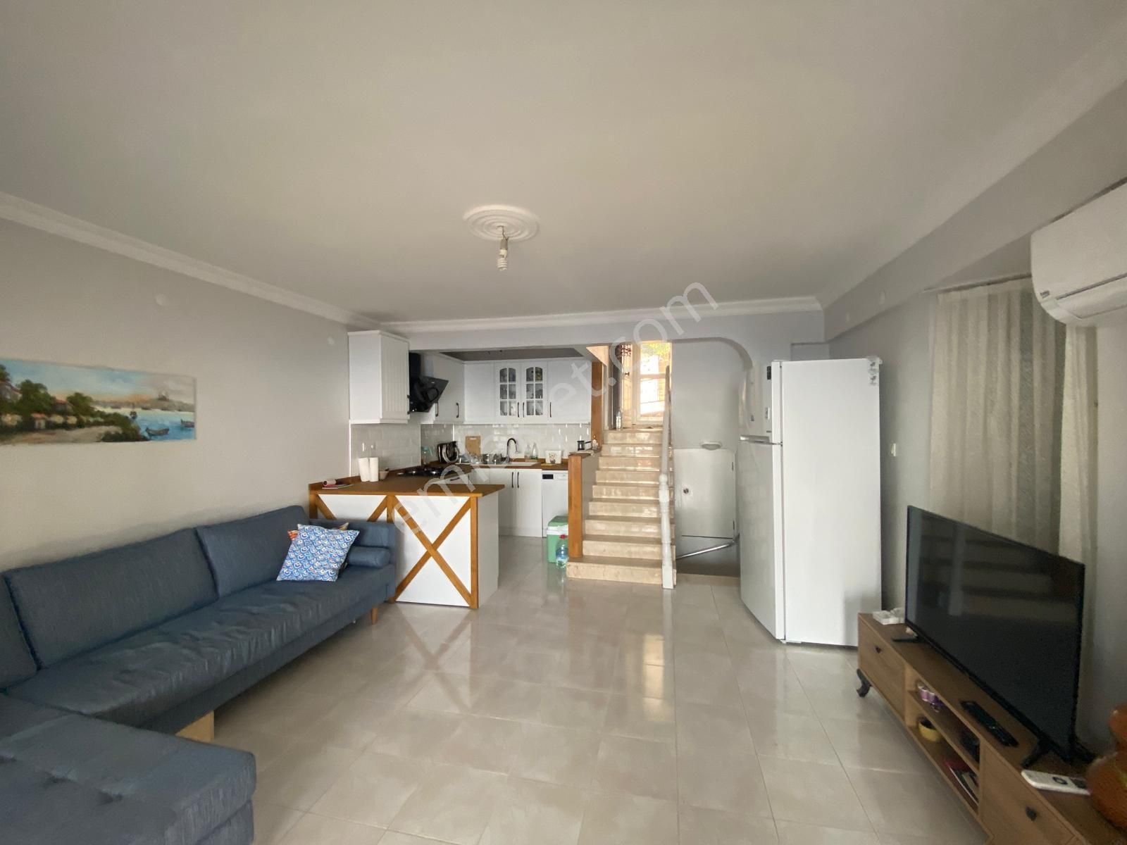 Turyaptan Çandarlı İlkyankı'da 3+1 Tadilatlı Villa - Görsel 15