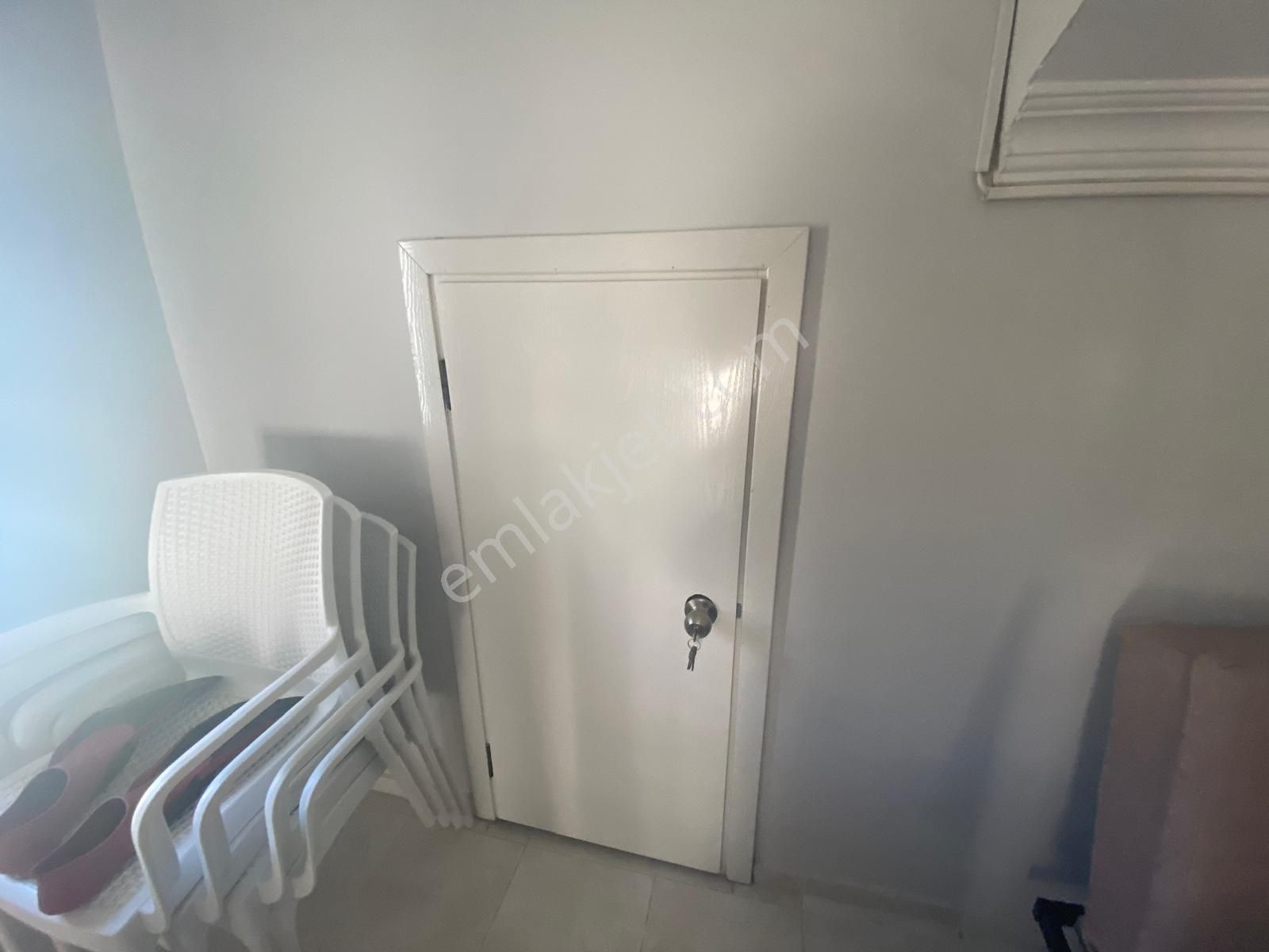 Turyaptan Çandarlı İlkyankı'da 3+1 Tadilatlı Villa - Görsel 7