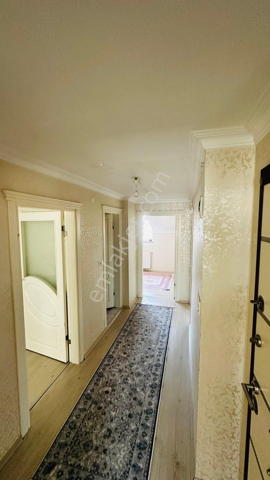 🏡 Metroya 3 Dakika, Manzaralı 2+1 Çatı Katı Kiralık Daire!