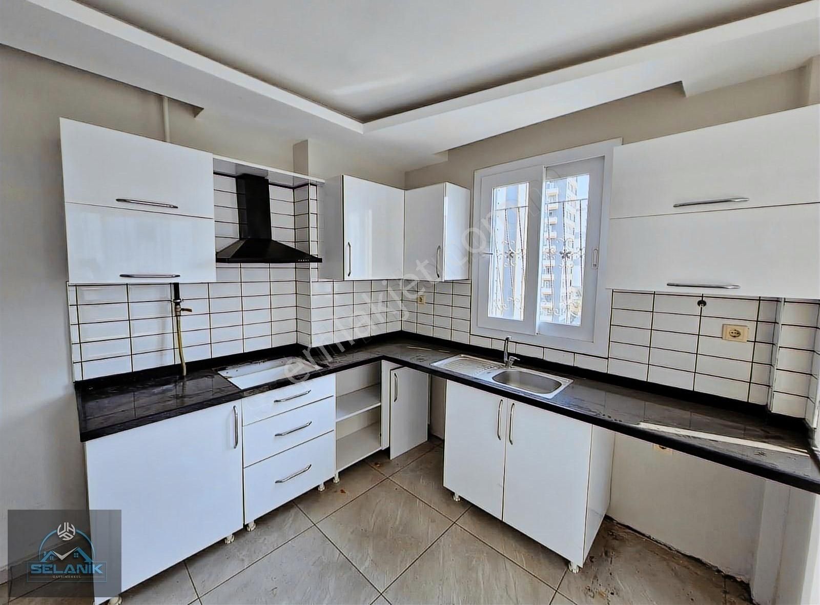 Selanik'ten 100.yılda Az Katlı Zırh Gibi 3+1 Doğalgazlı Daire