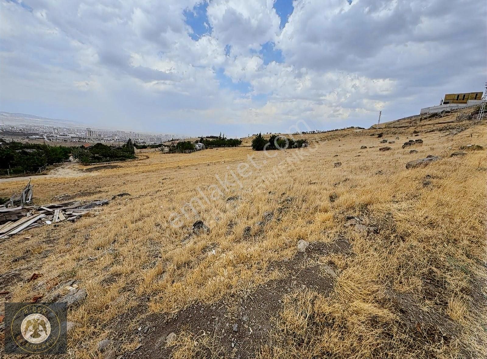Manzaralı Önü Açık Villa Arsası